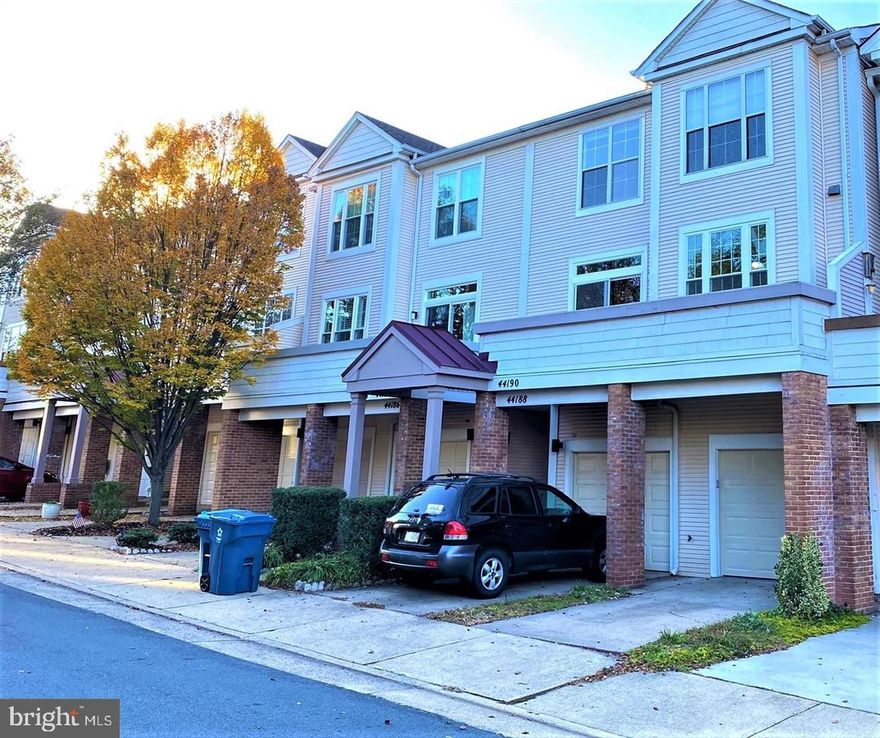 Welcome to 44190 Mossy Brook Sq in Ashburn, VA! This charming 3-bedroom, 2.5-bathroom house offers a cozy fireplace, perfect for relaxing on chilly evenings. Enjoy the convenience of a balcony for outdoor relaxation and entertaining. The kitchen is equipped with modern appliances including a refrigerator, disposal, dishwasher, and washer/dryer in unit for added convenience. Stay comfortable year-round with air conditioning. Cable-ready for easy entertainment setup. Plus, pets are allowed, so your furry friends can feel right at home. Don't miss out on this fantastic opportunity to make this house your new home!