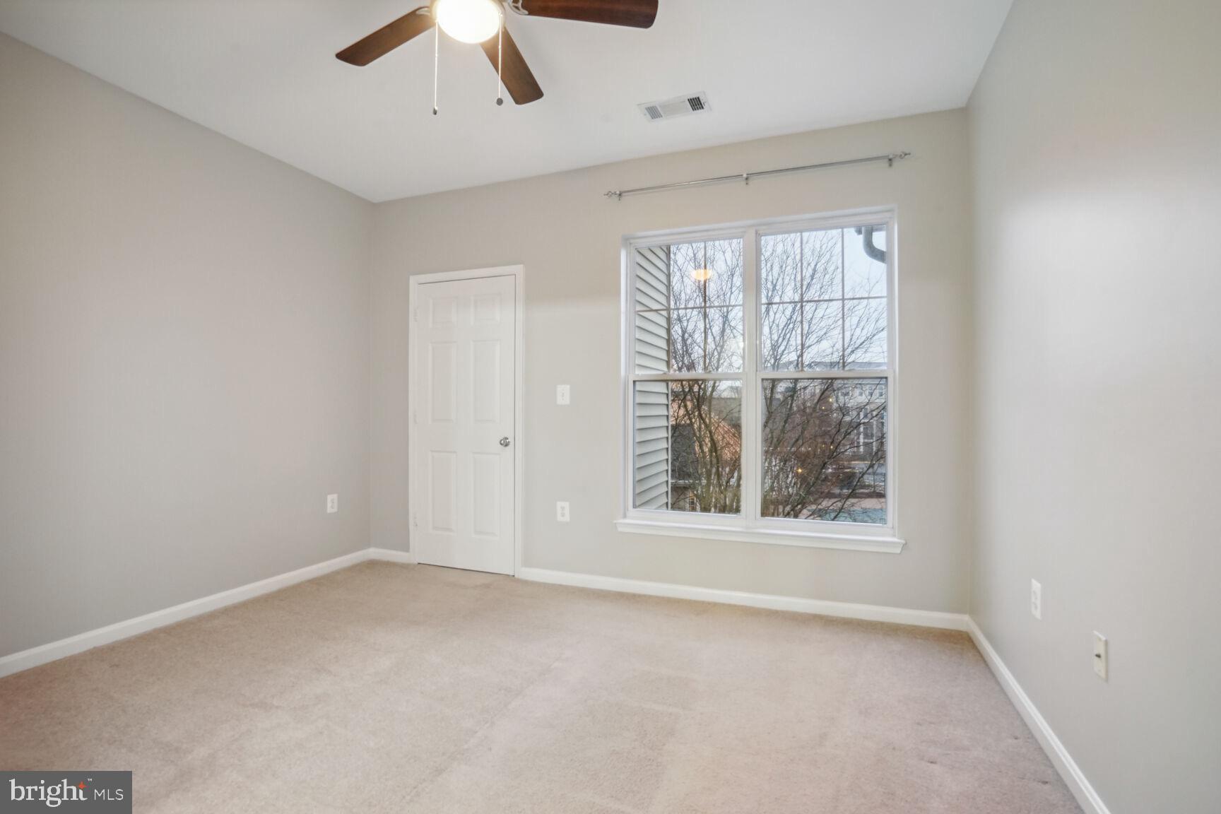 FAIRCREST - Residential