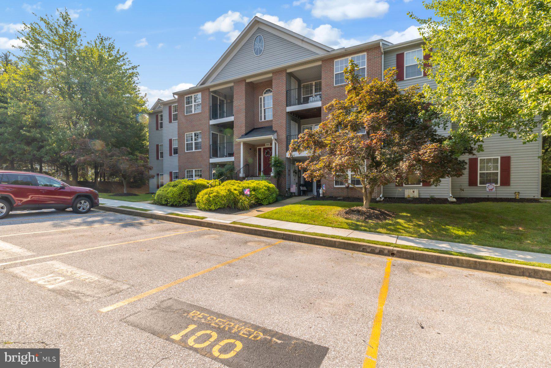 3815 SUNNYFIELD COURT 2A