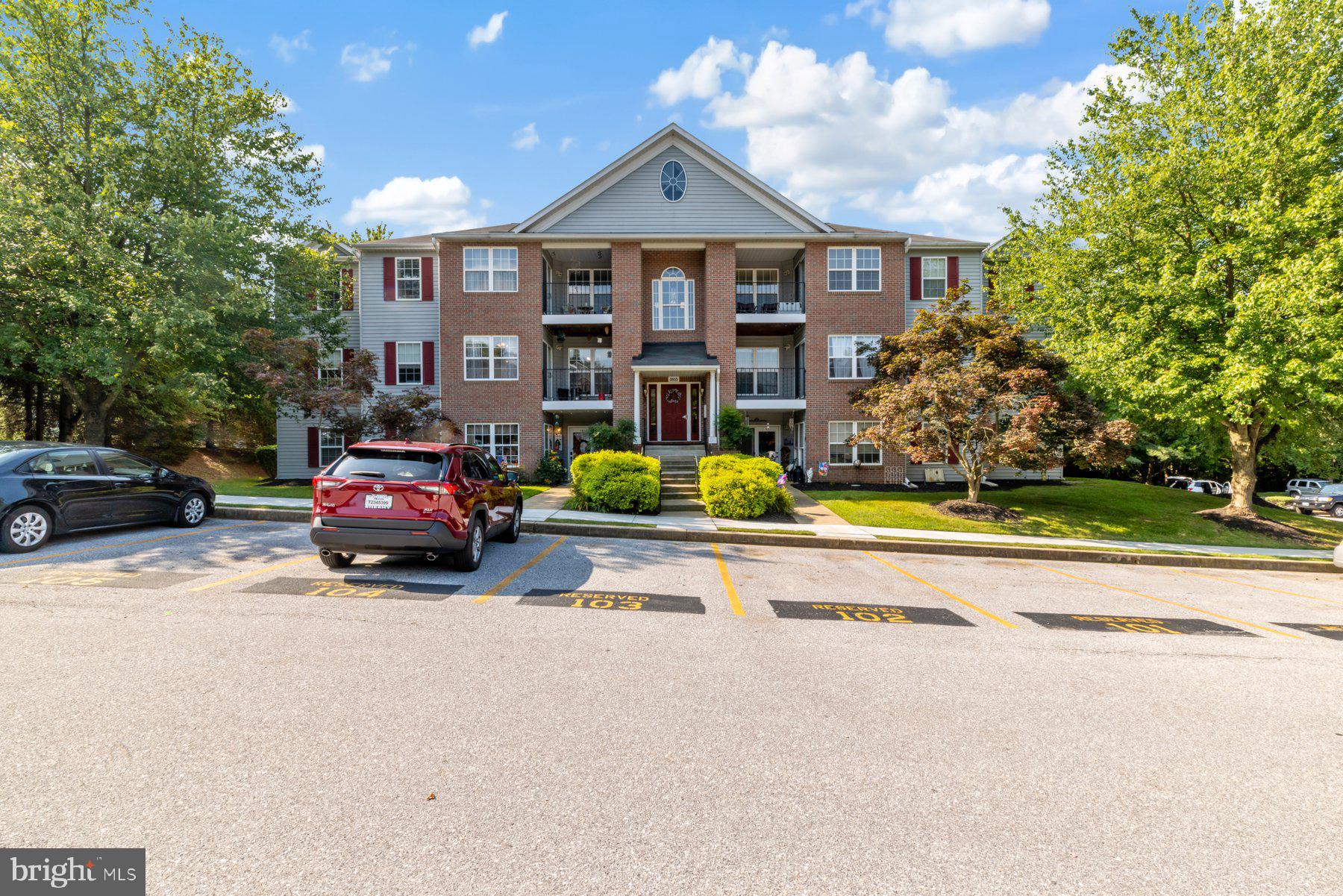 3815 SUNNYFIELD COURT 2A