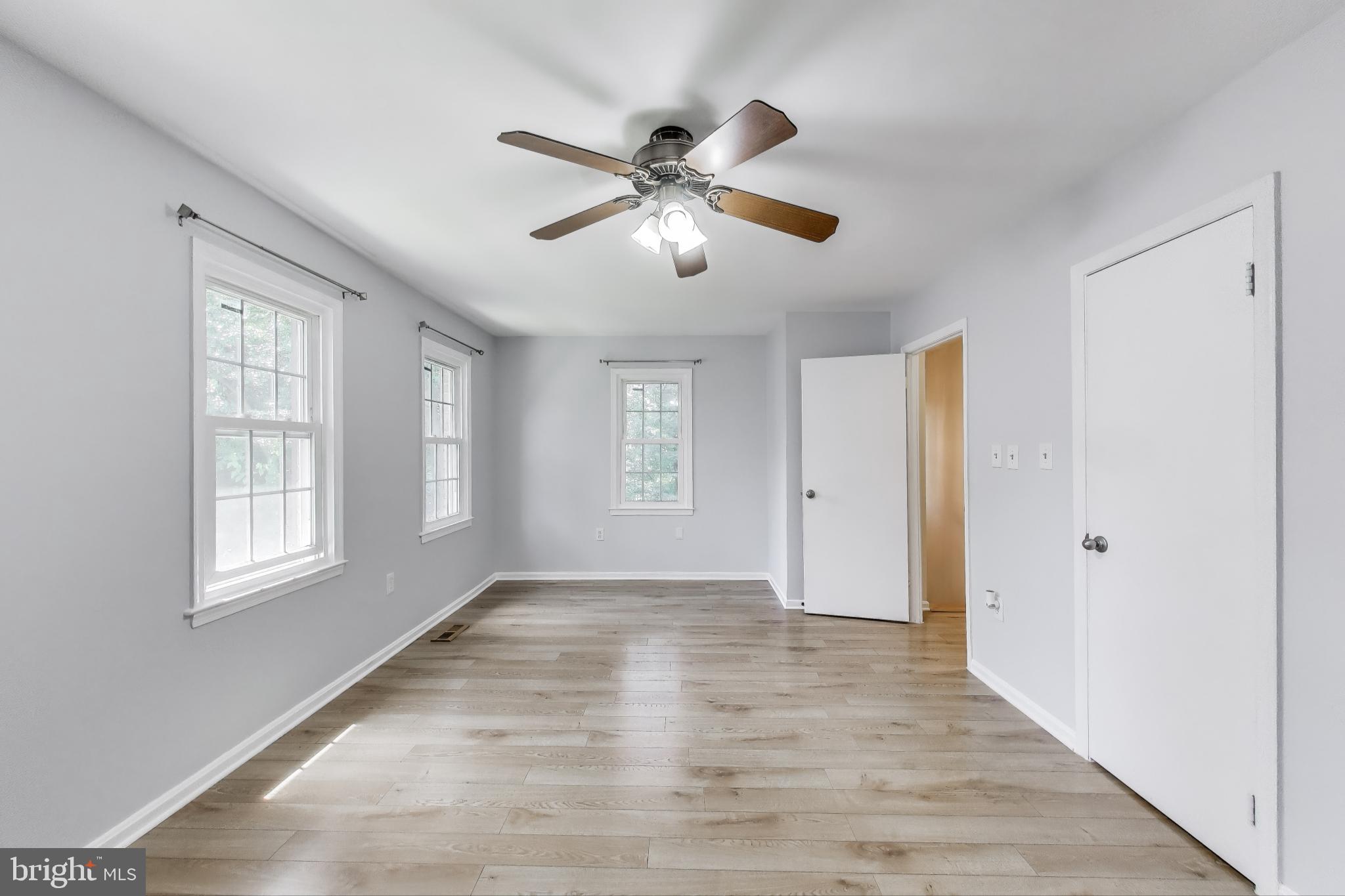 MONTROSE WOODS CODM - Residential Lease