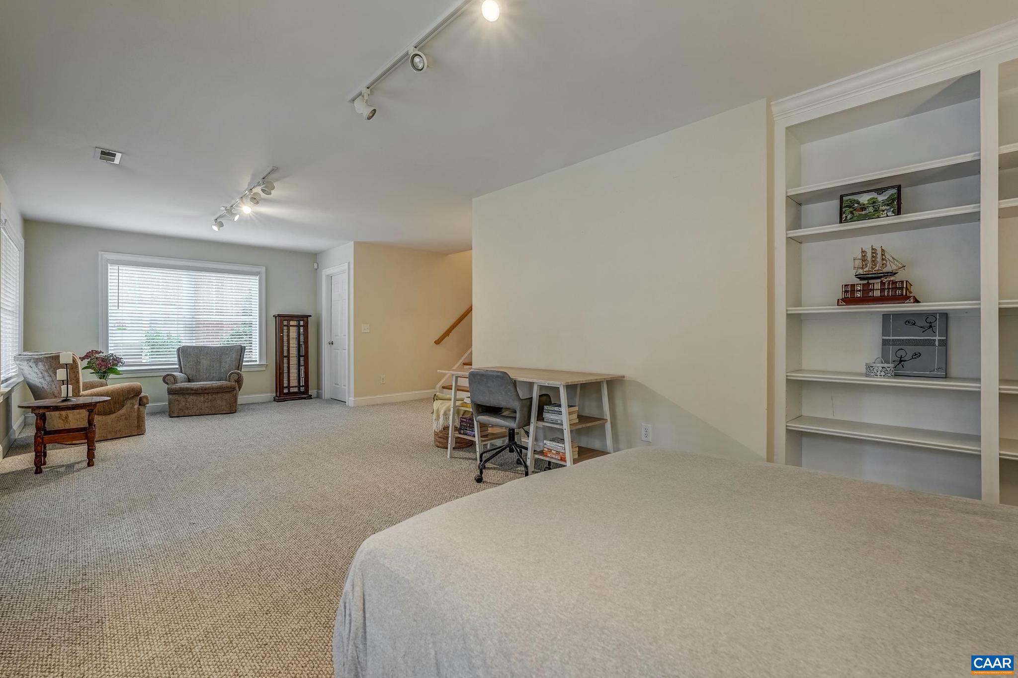 GLENWOOD STATION - Residential