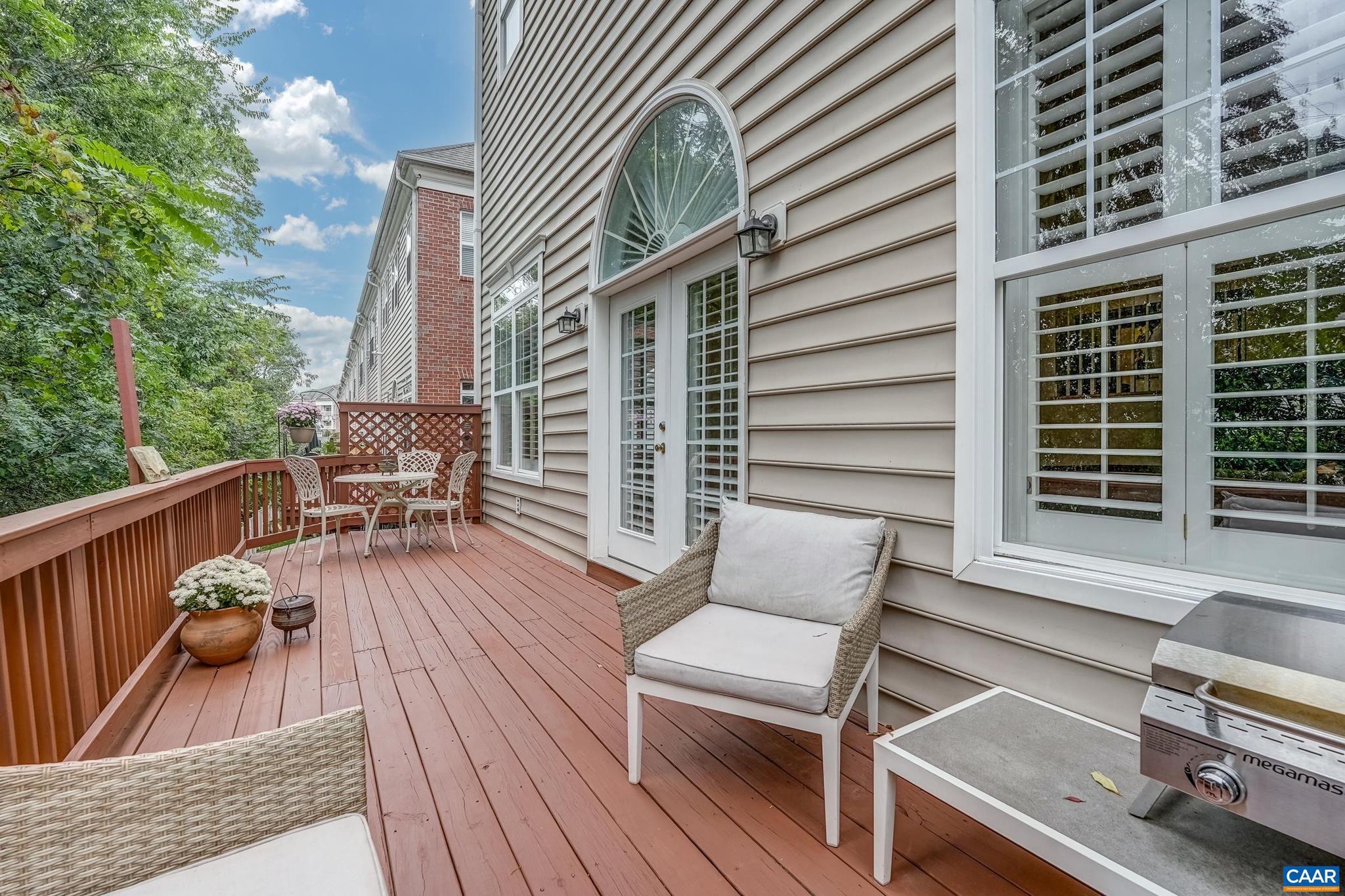 GLENWOOD STATION - Residential