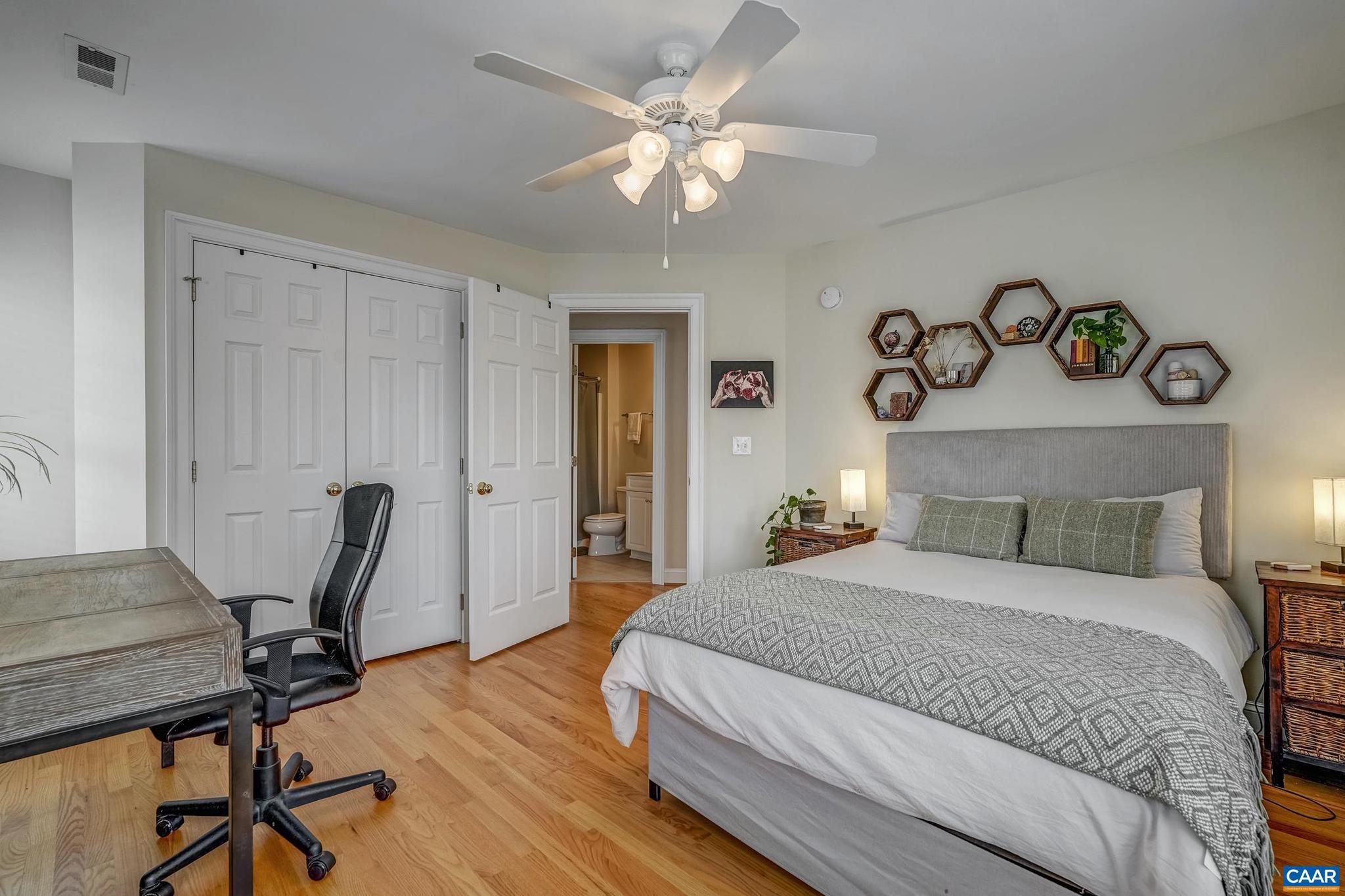 GLENWOOD STATION - Residential