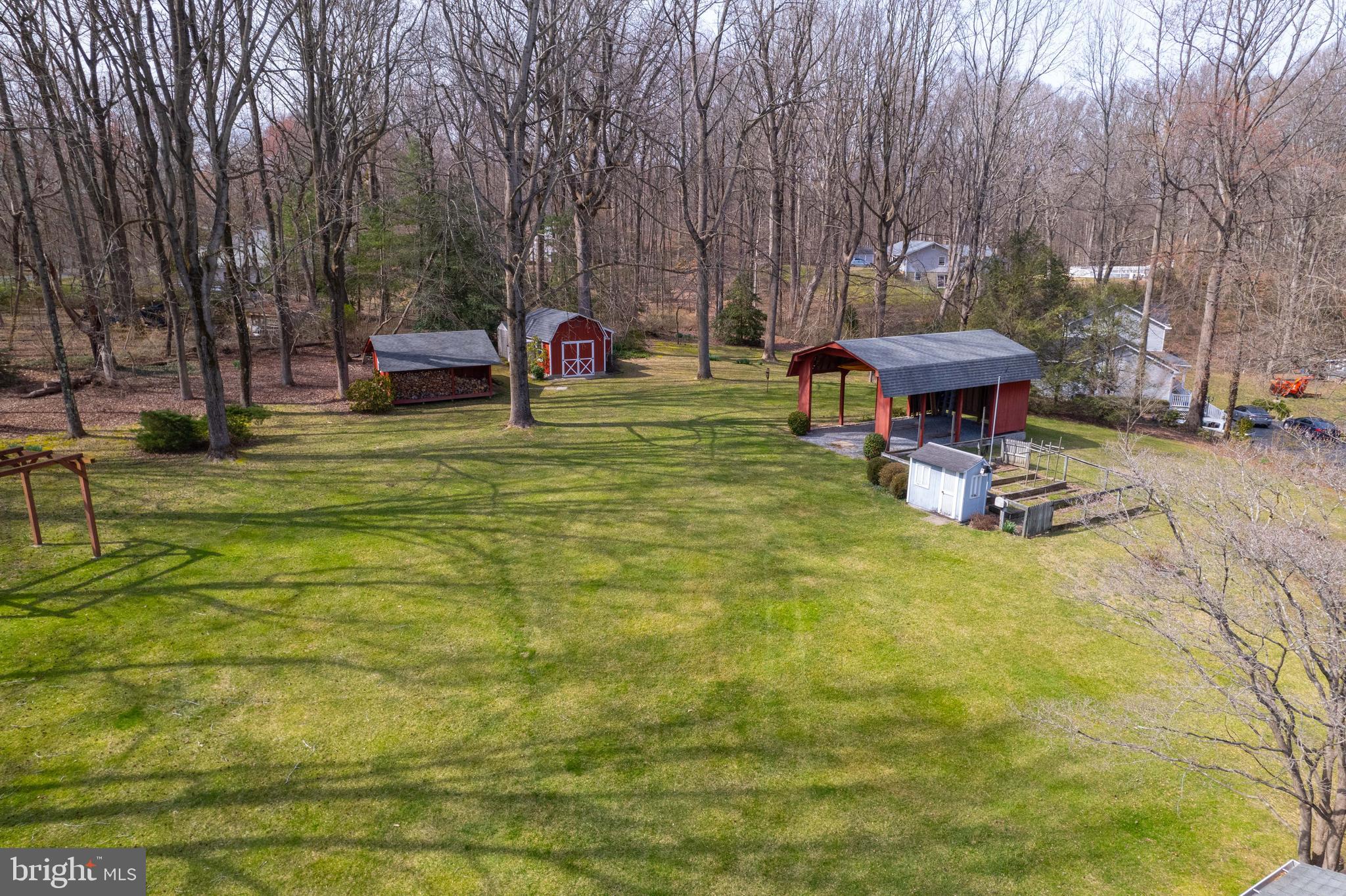 WOODSIDE VIEW - Residential