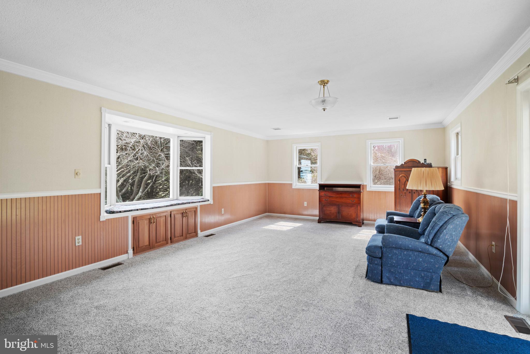 WOODSIDE VIEW - Residential