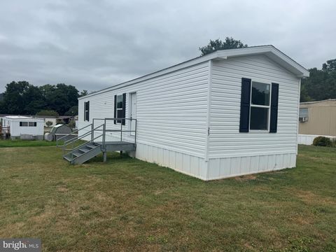 23 HILLSIDE ESTATES MC CONNELLSBURG PA 17233