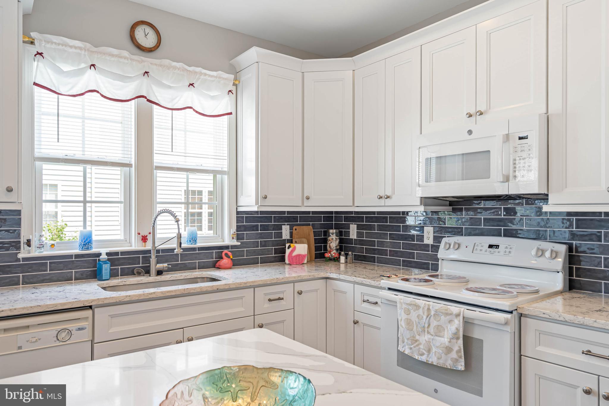 FAIRFIELD AT LONG NECK - Residential