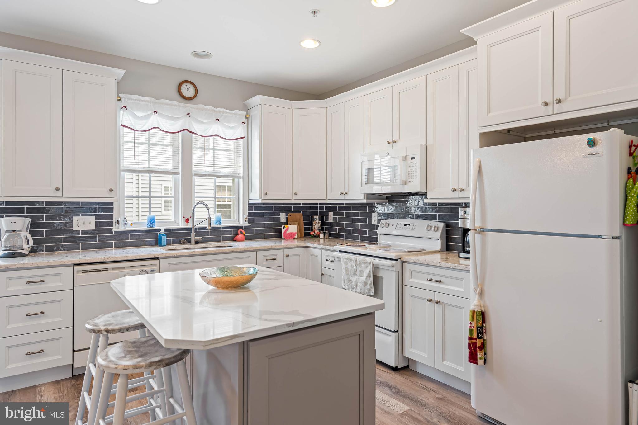 FAIRFIELD AT LONG NECK - Residential