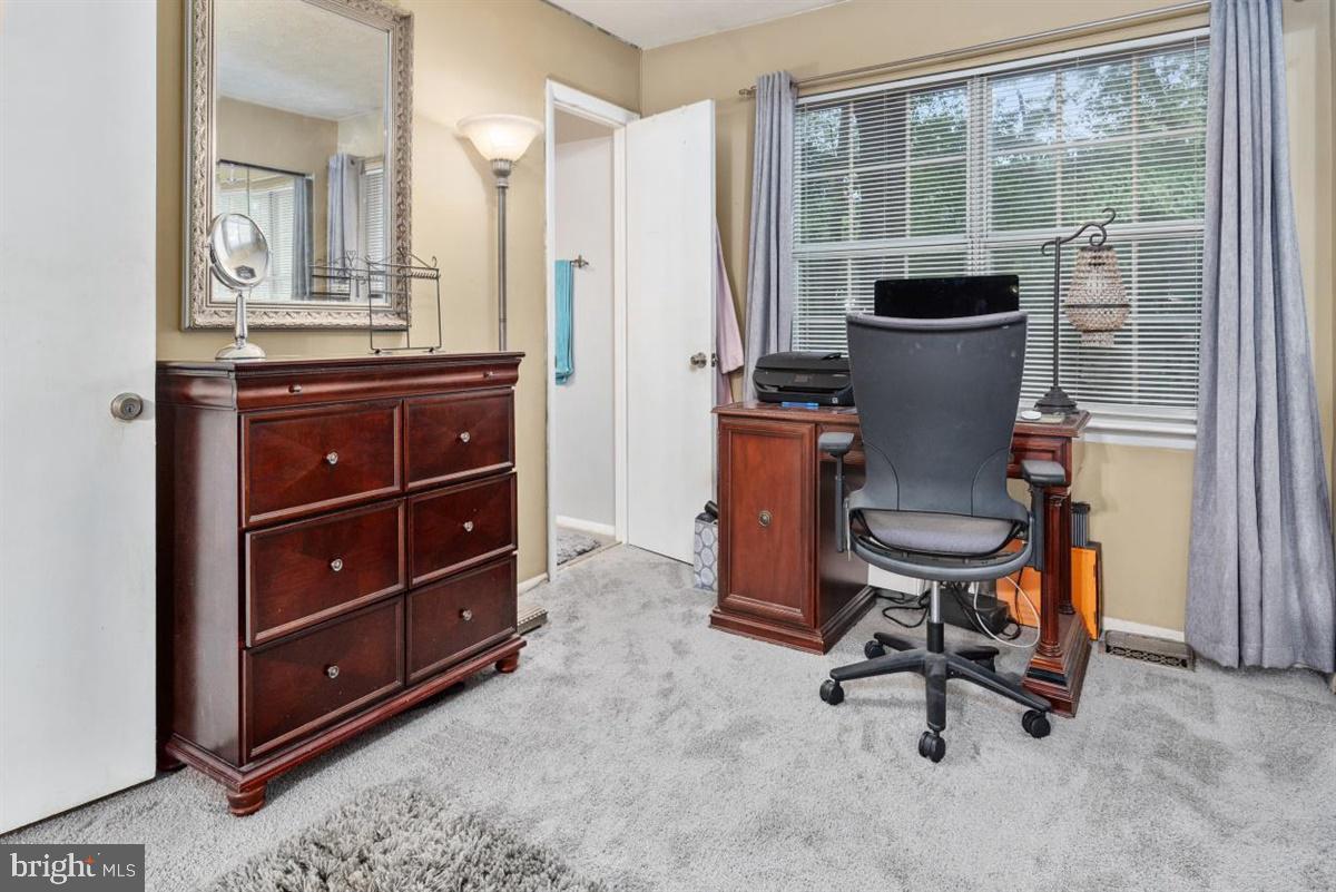 REVELL DOWNS - Residential