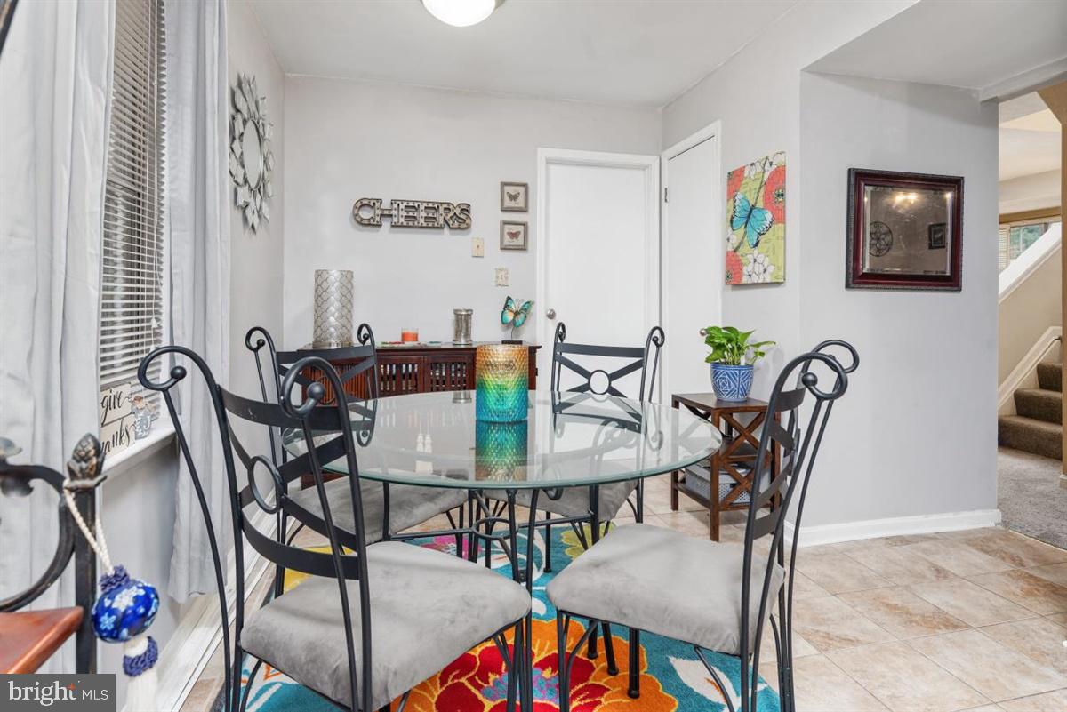 REVELL DOWNS - Residential