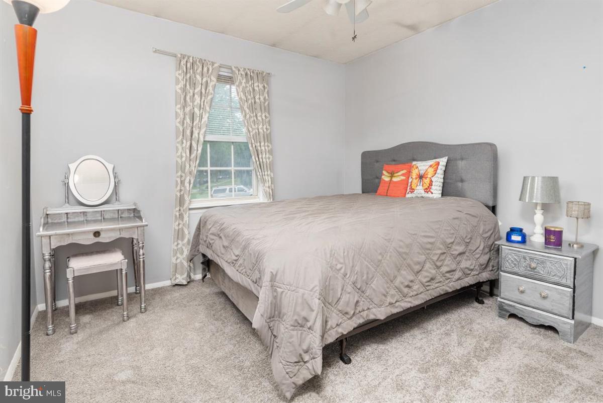 REVELL DOWNS - Residential