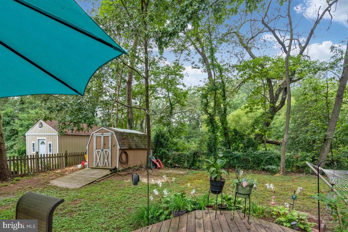 REVELL DOWNS - Residential