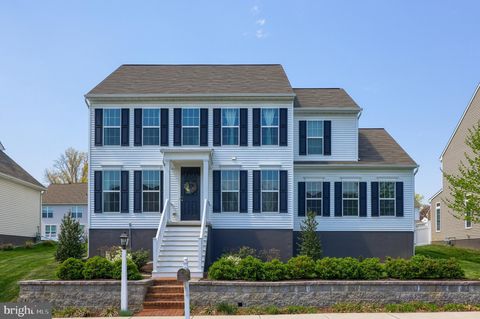 Photo of 1130 EDGEMOOR CT, LANCASTER, PA 17601 (MLS # PALA2033872)