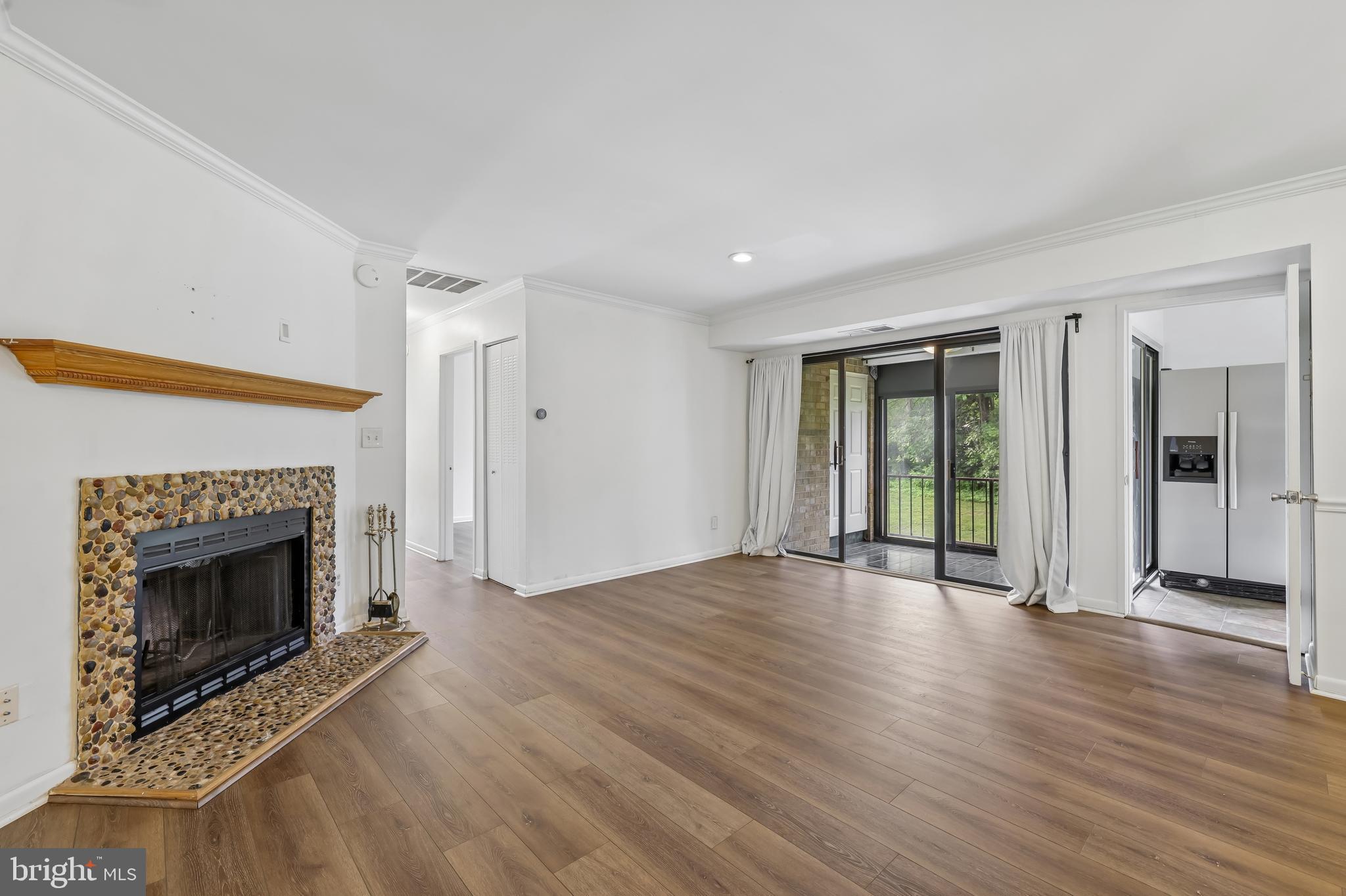5476 CEDAR LANE C-3