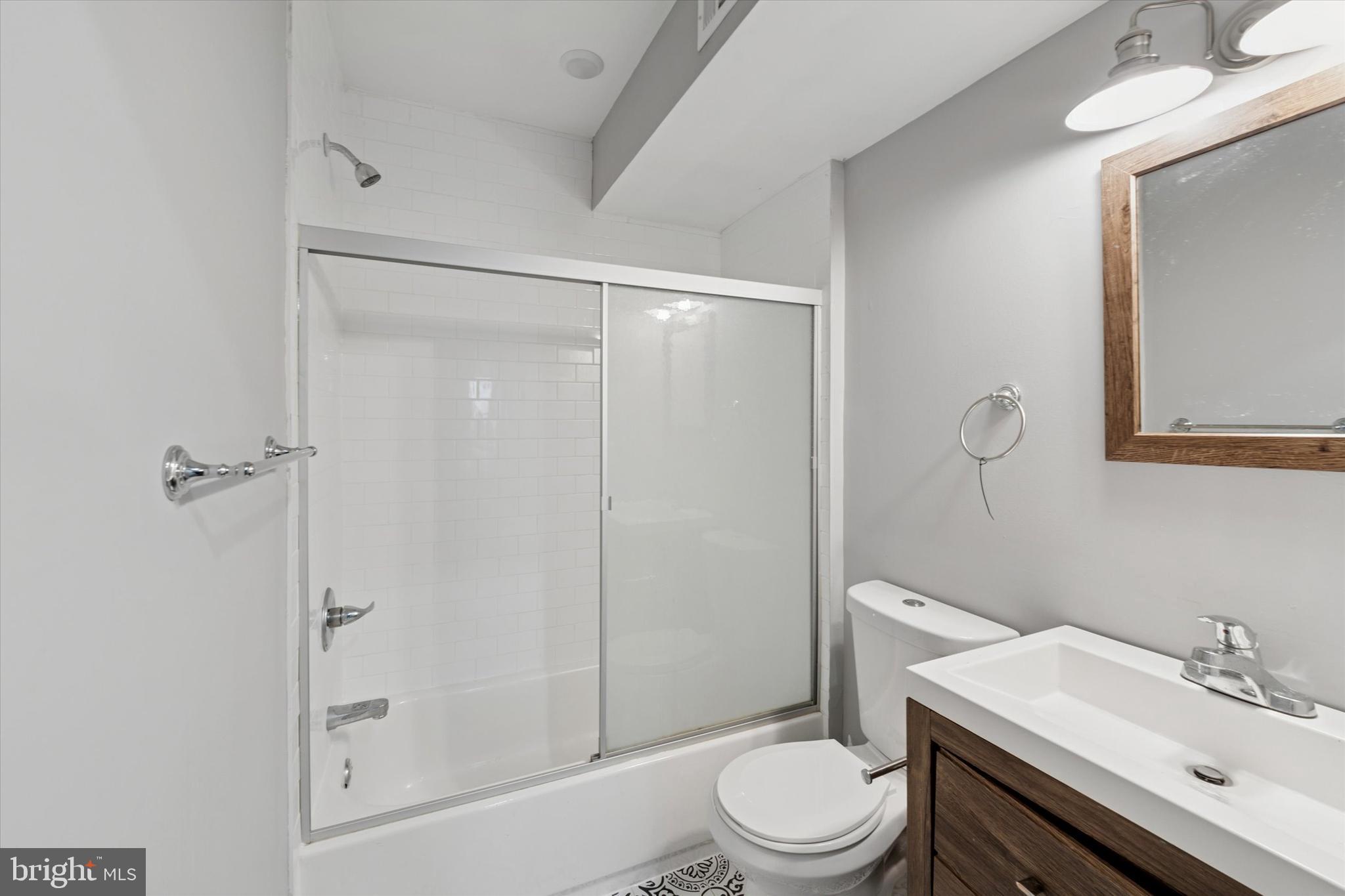 TEMPLE UNIVERSITY - Residential