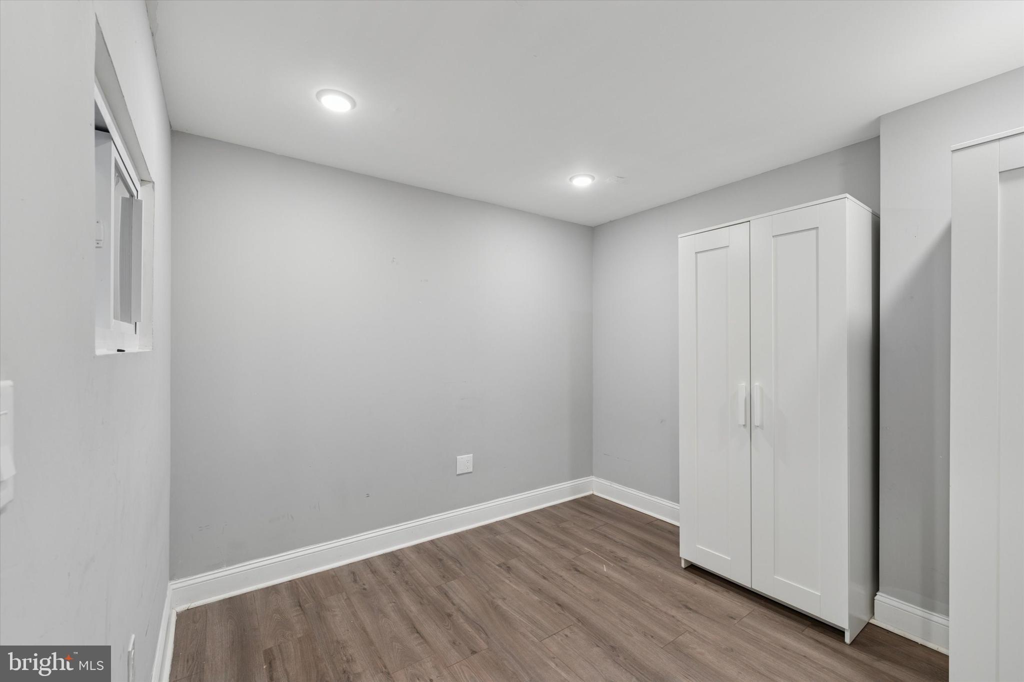 TEMPLE UNIVERSITY - Residential