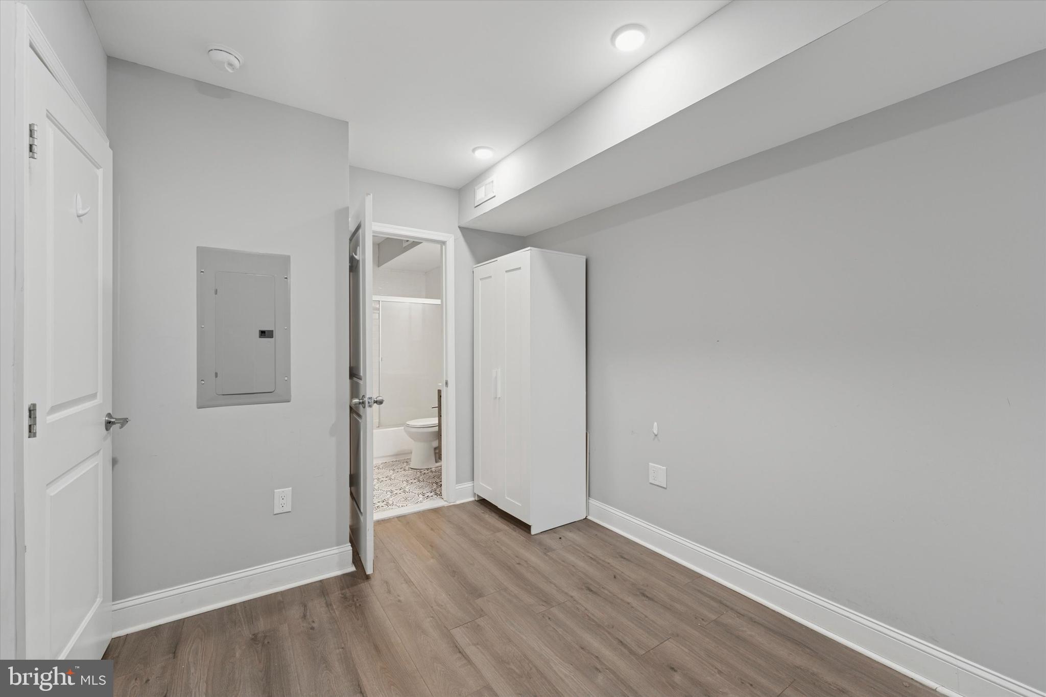 TEMPLE UNIVERSITY - Residential