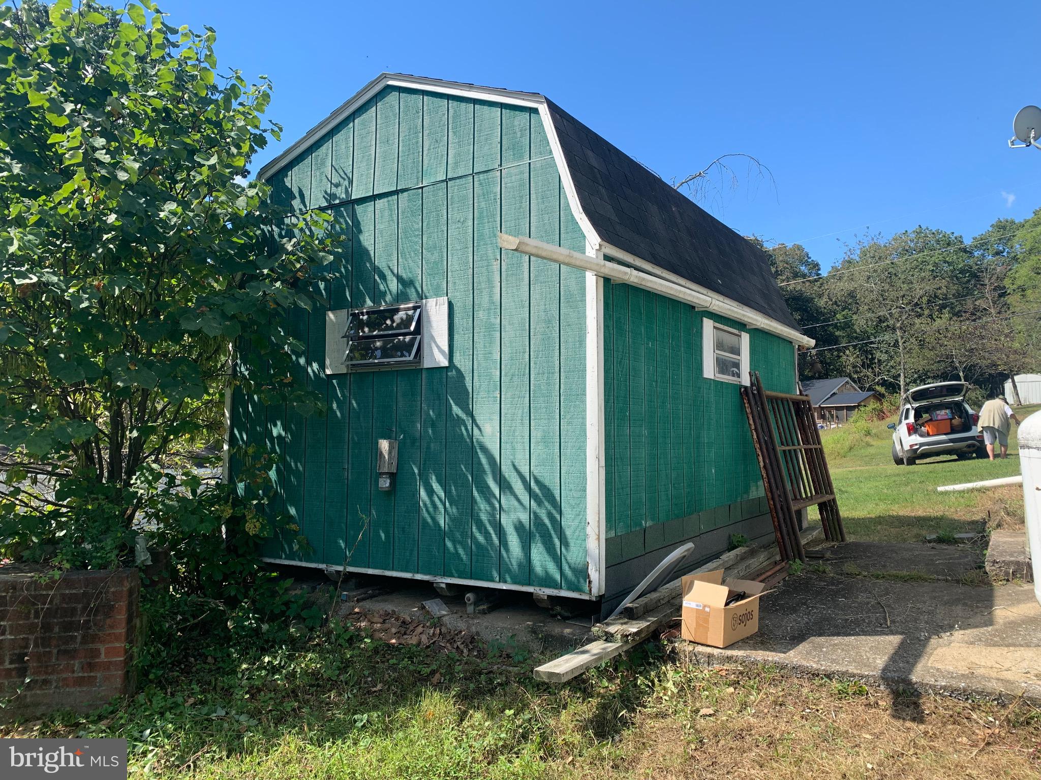 BRICKER - Residential