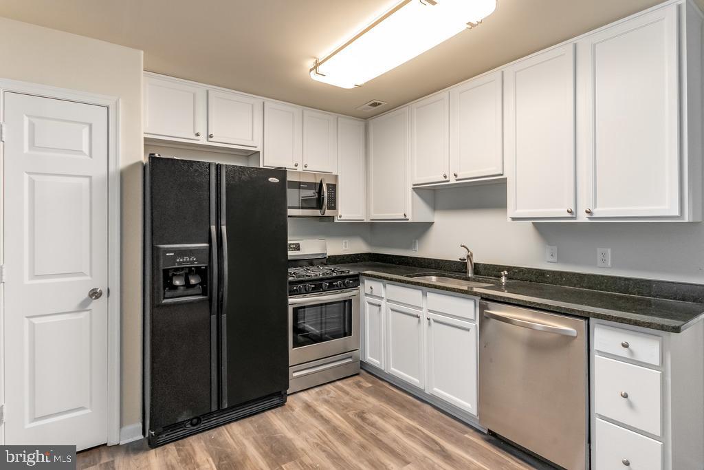 BELMONT AT CARMEL CHURCH - Residential