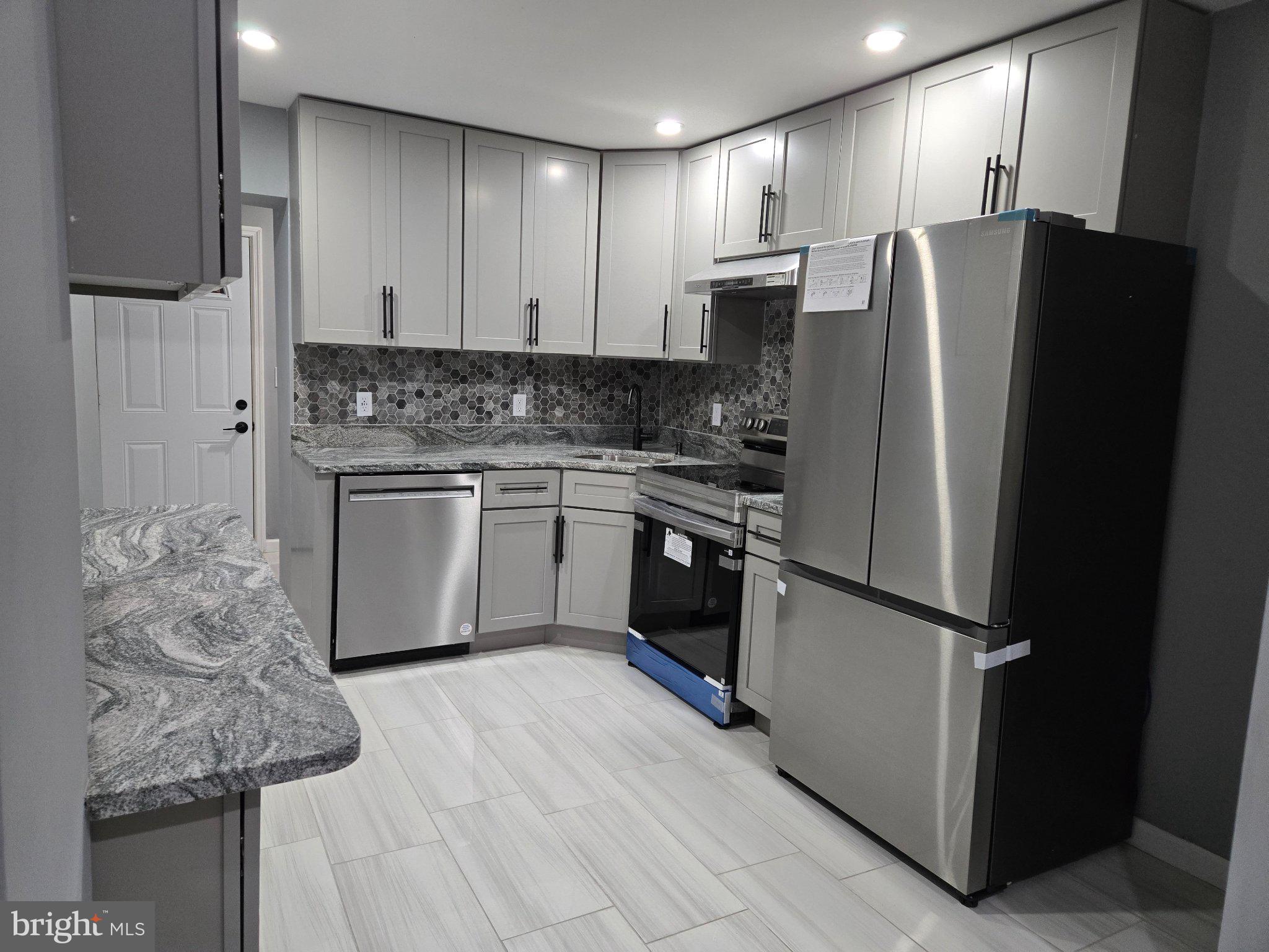 PHILADELPHIA - Residential