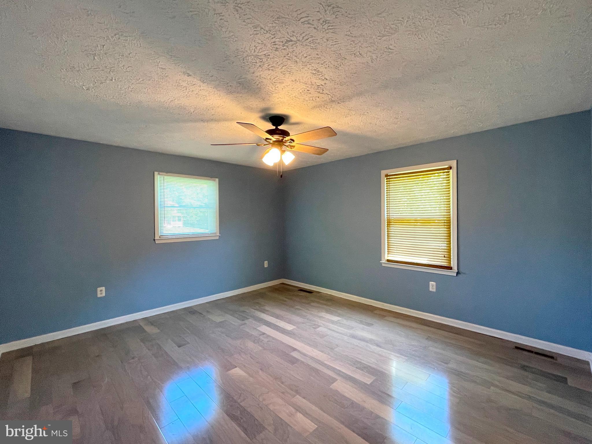 CLIFFTON ON THE POTOMAC - Residential Lease