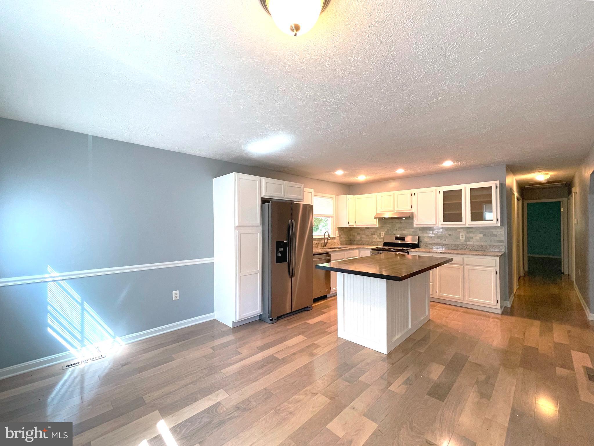 CLIFFTON ON THE POTOMAC - Residential Lease