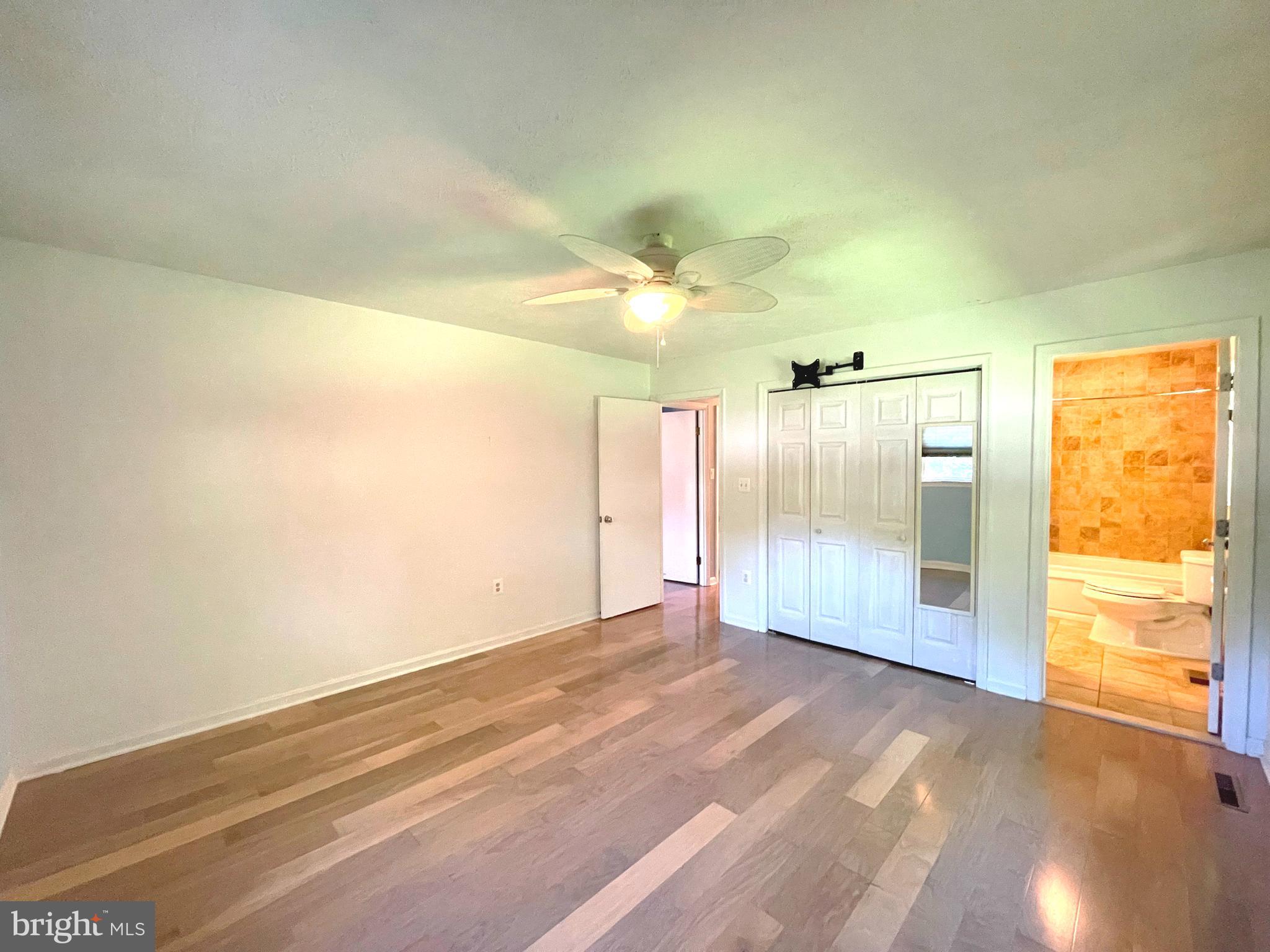 CLIFFTON ON THE POTOMAC - Residential Lease