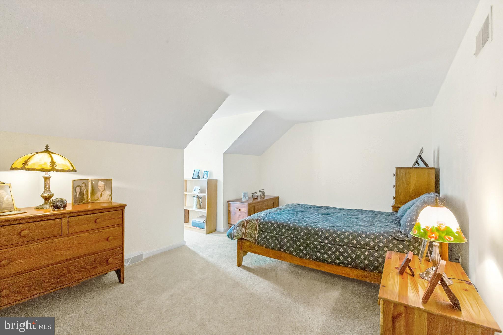 MORGANTOWN - Residential