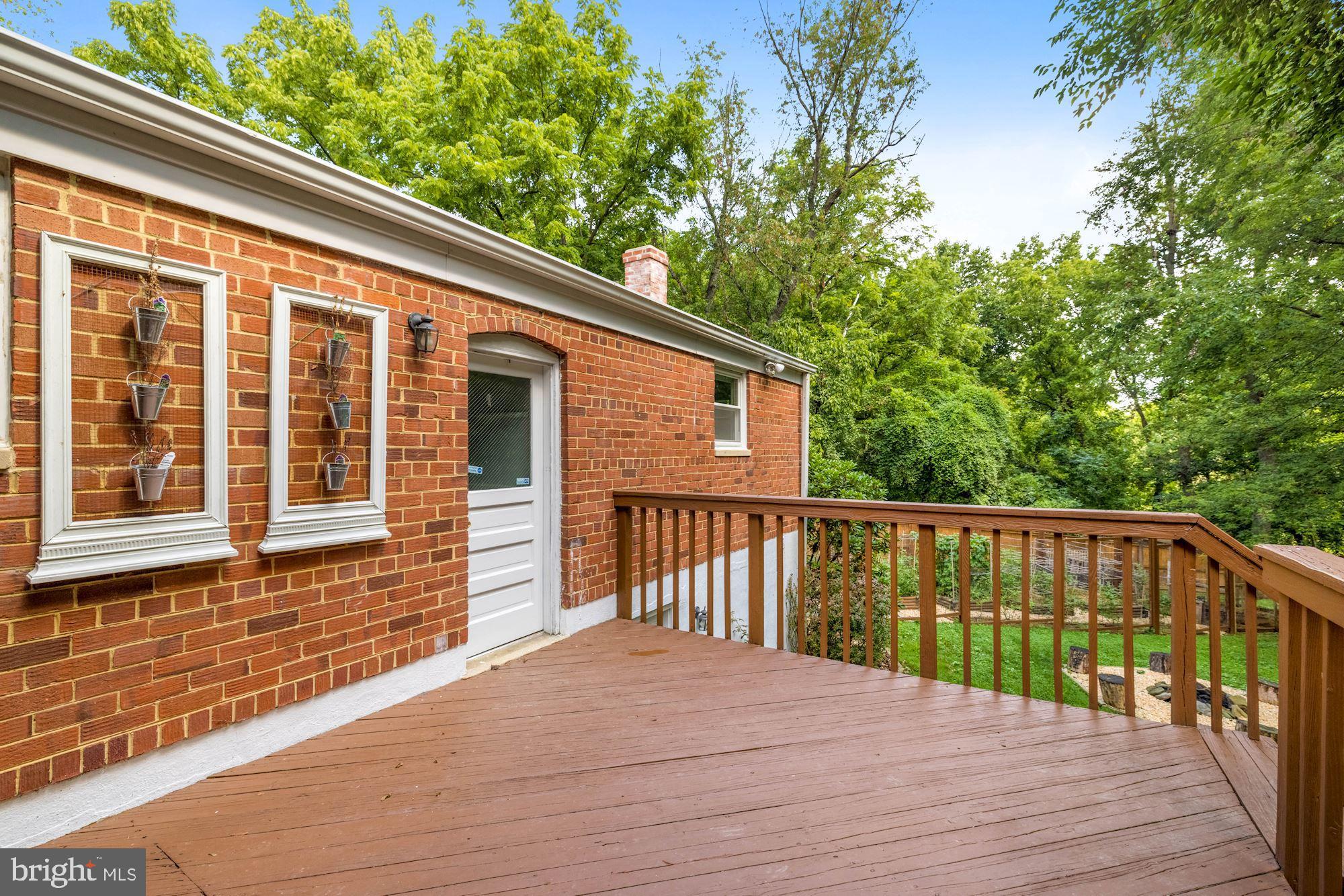 RANDOLPH HILLS - Residential Lease