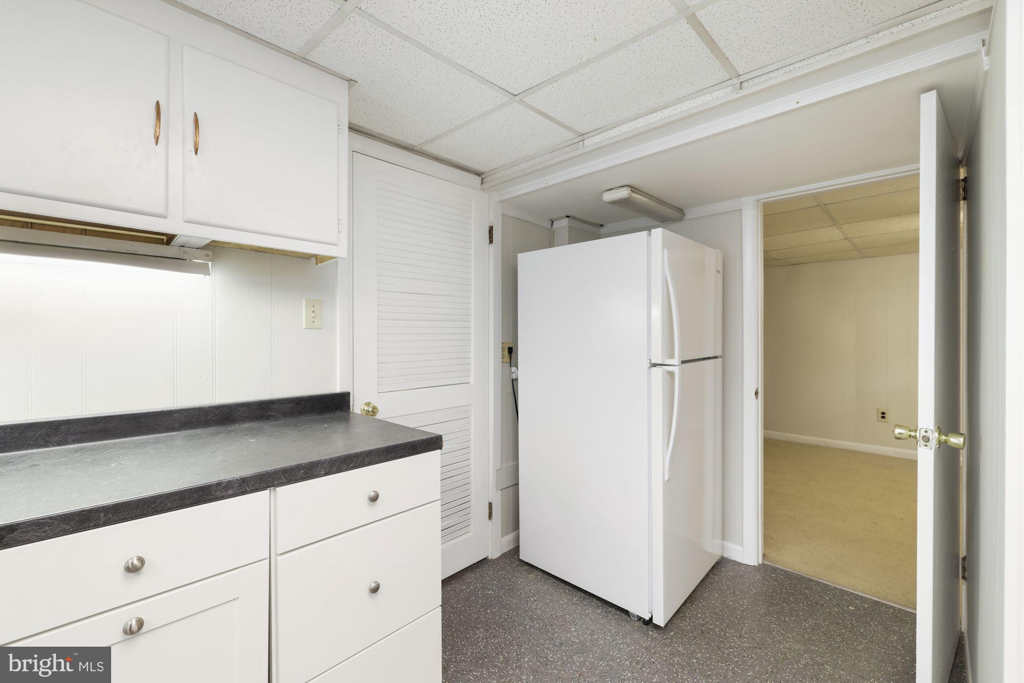 RANDOLPH HILLS - Residential Lease