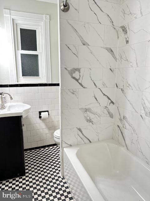 RANDOLPH HILLS - Residential Lease