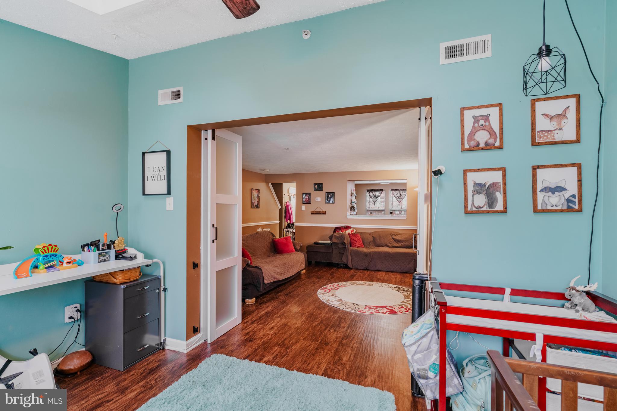 BRENTWOOD CONDO - Residential