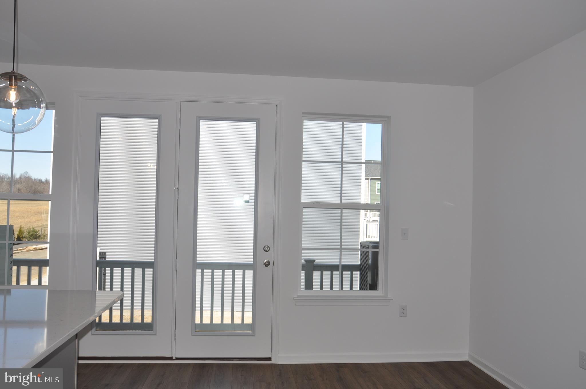 LOFTS AT CREEKSIDE - Residential Lease