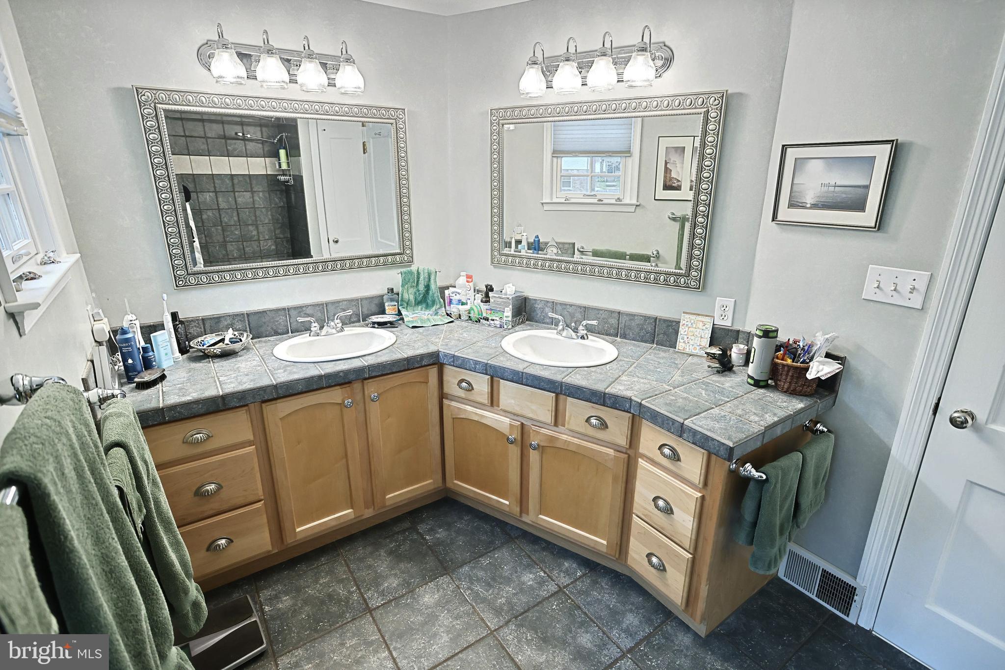 EAST YORK - Residential