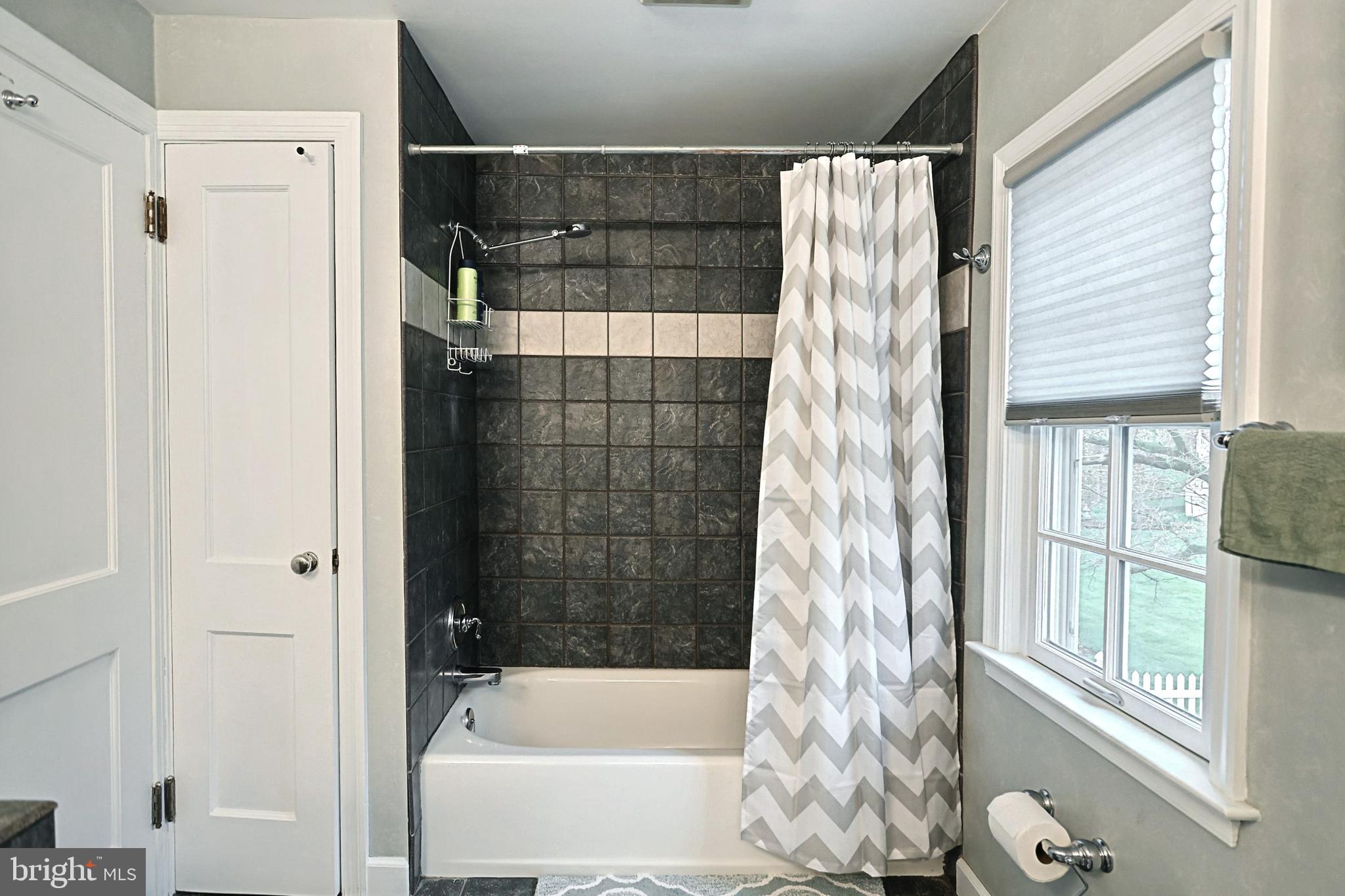 EAST YORK - Residential