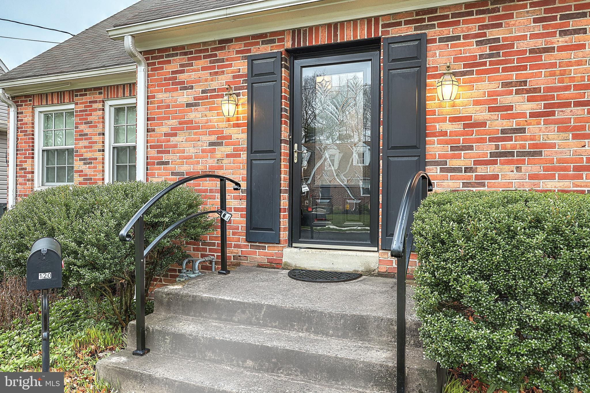 EAST YORK - Residential