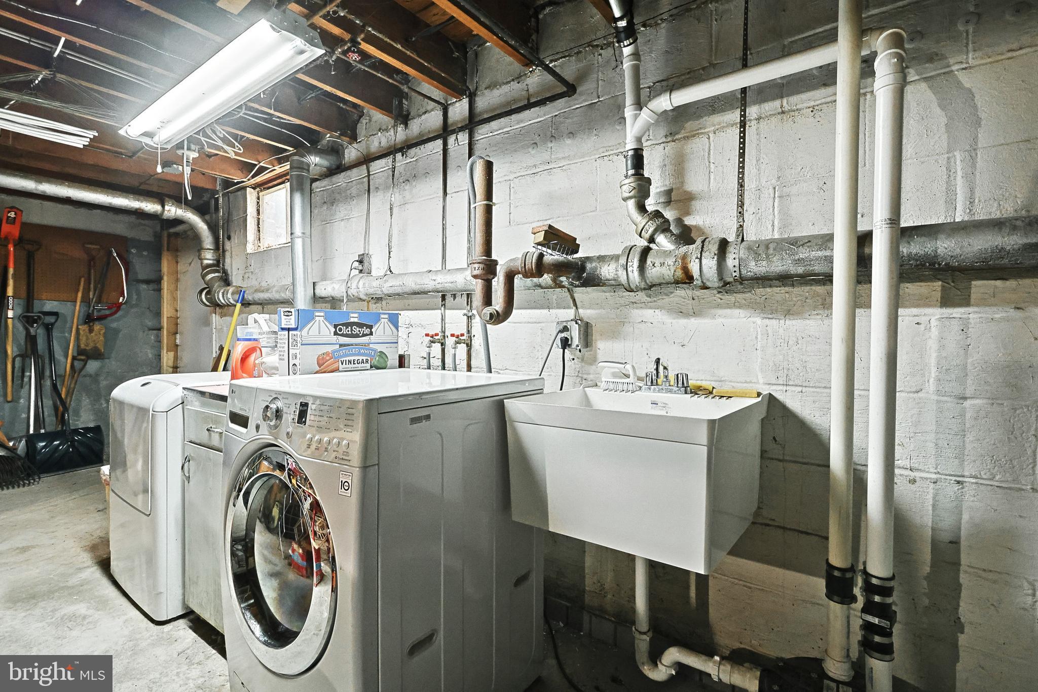 EAST YORK - Residential