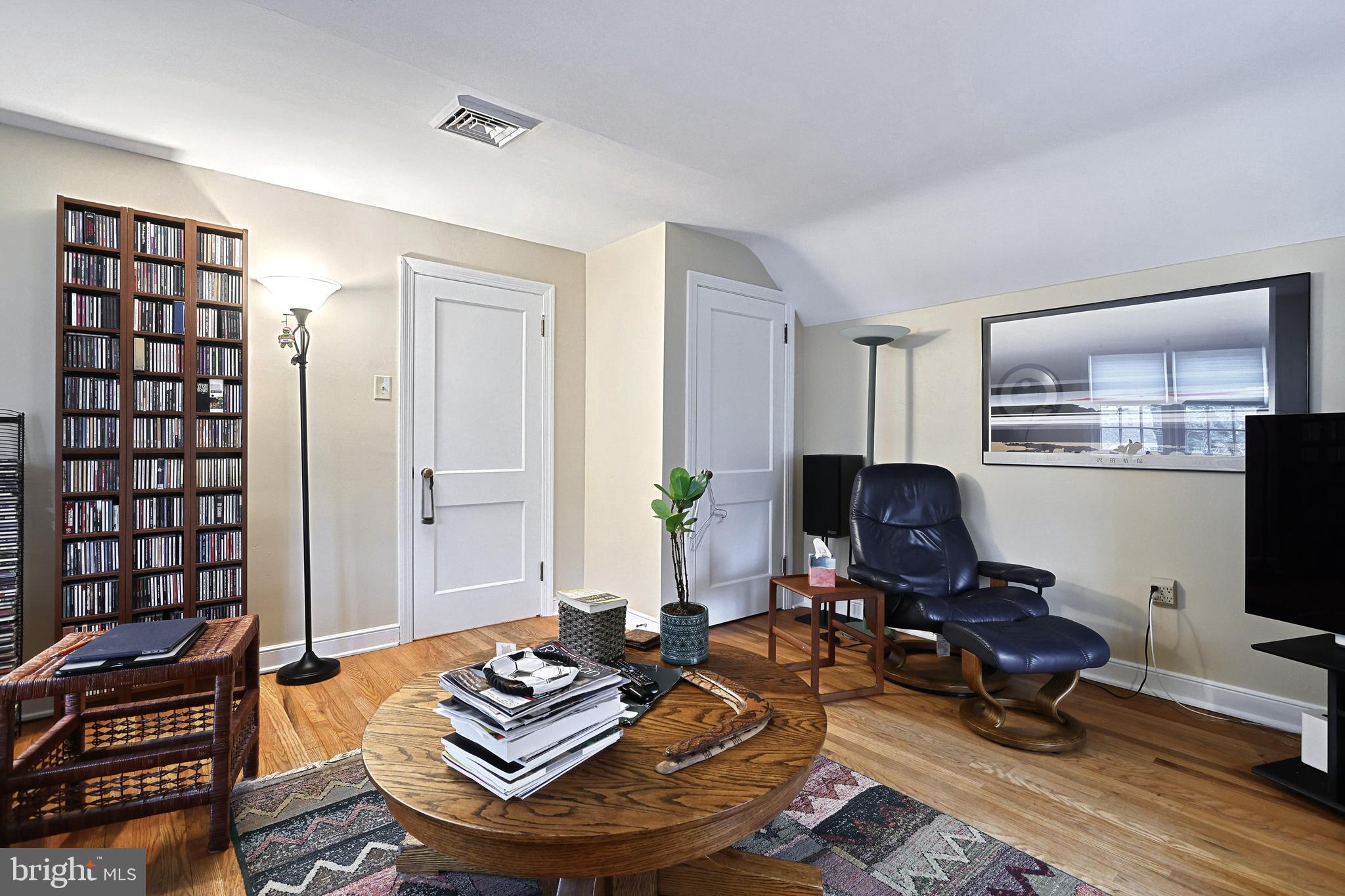 EAST YORK - Residential