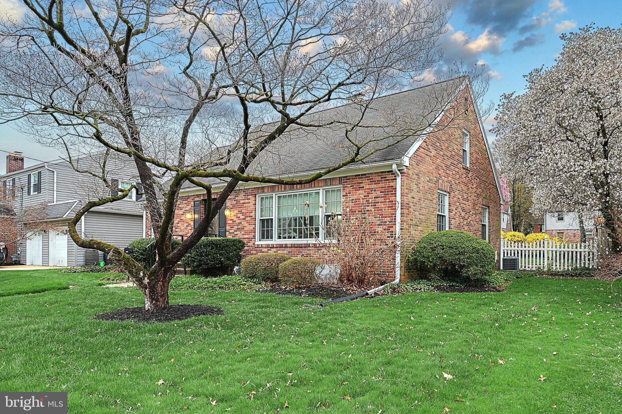 EAST YORK - Residential