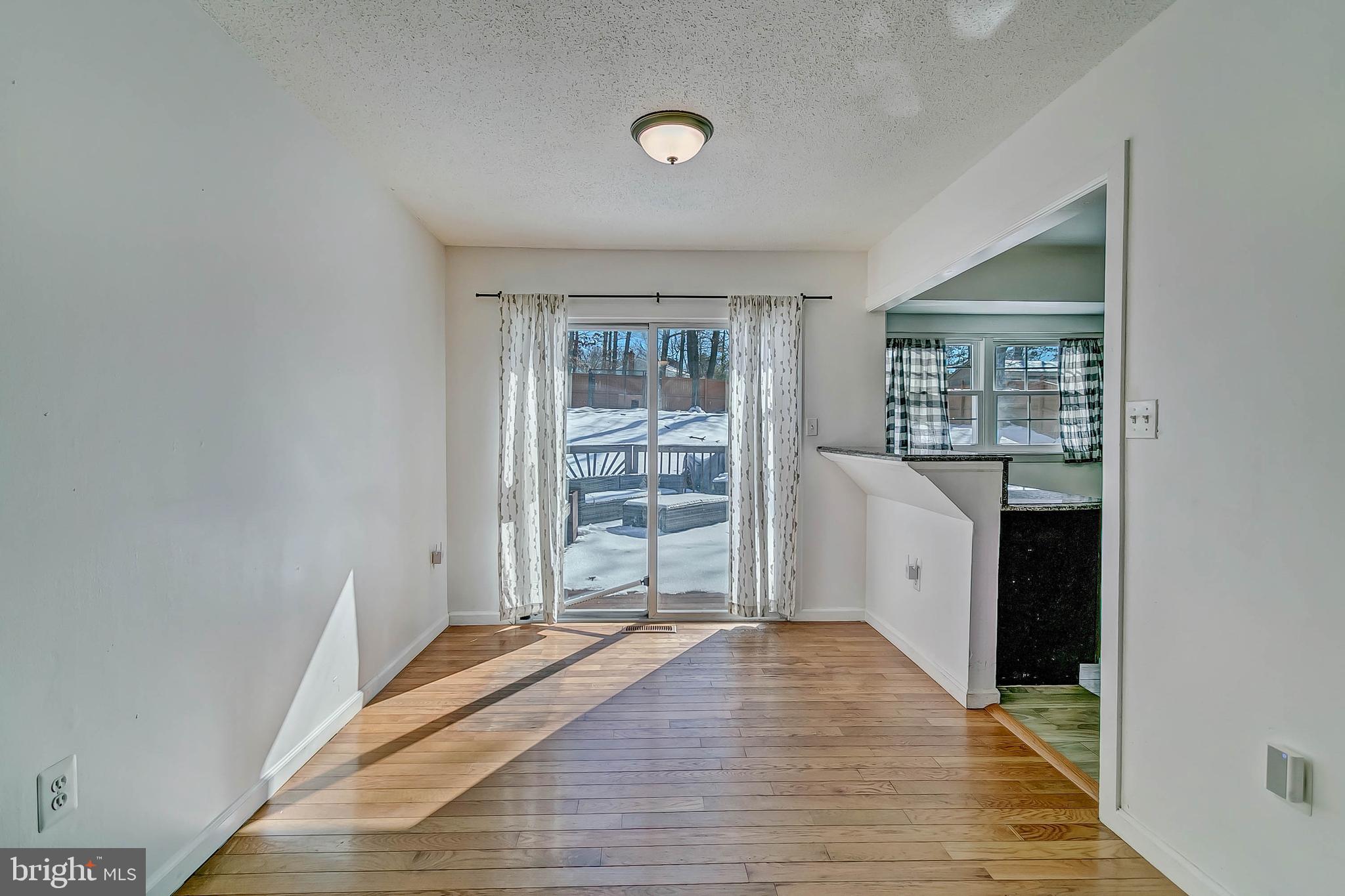 OLD FORT HILLS PLAT ONE - Residential Lease