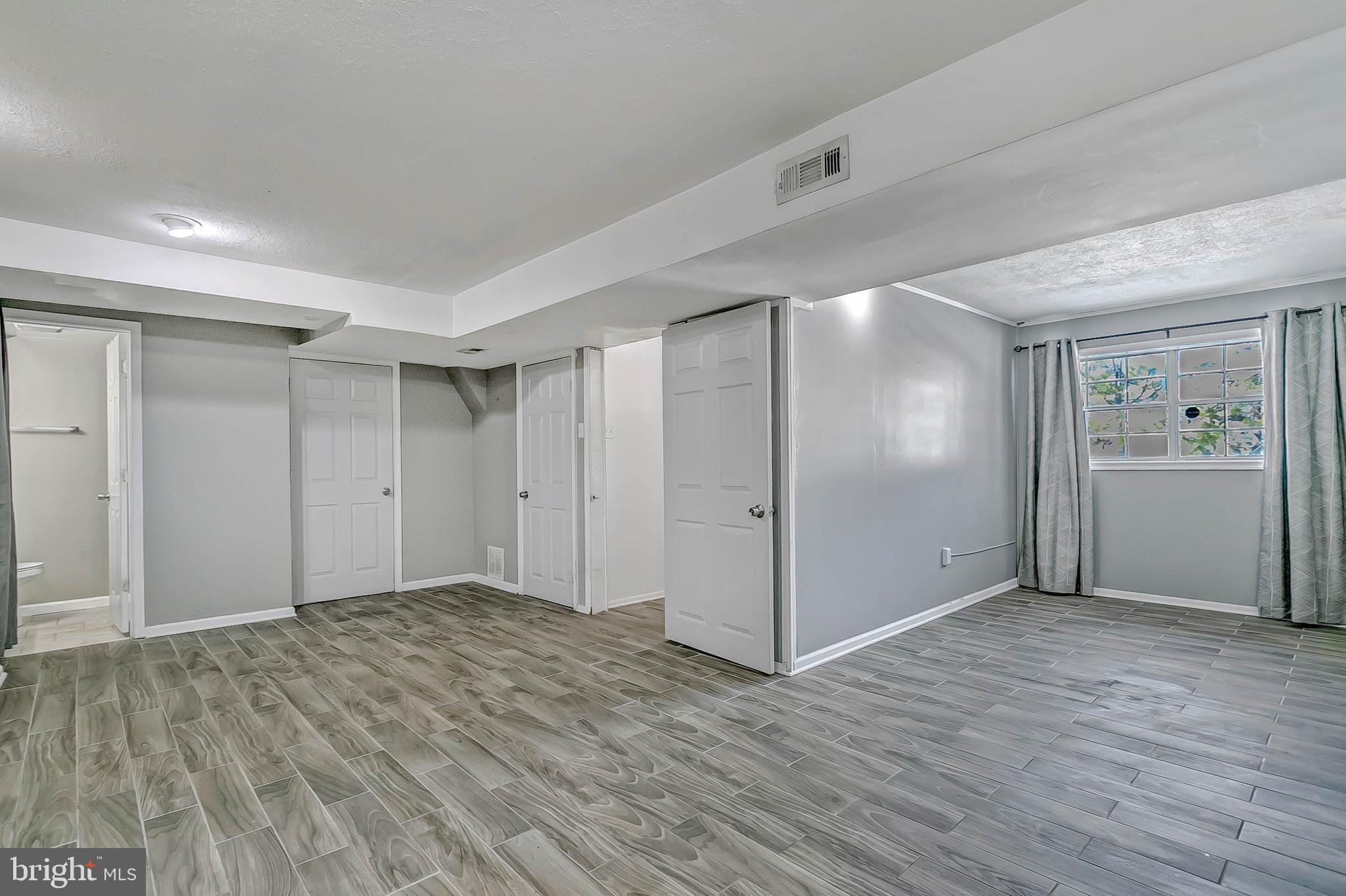 OLD FORT HILLS PLAT ONE - Residential Lease