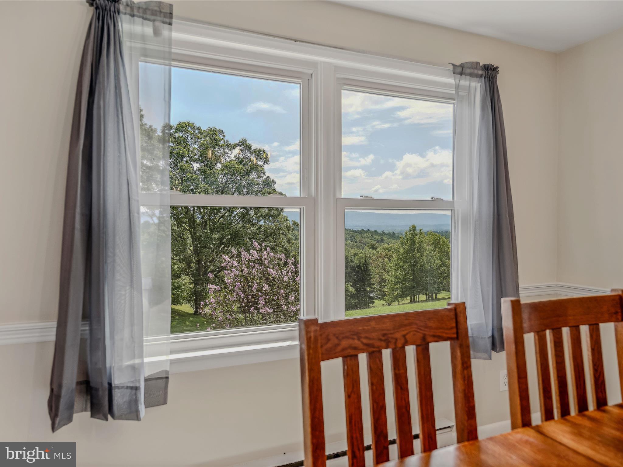 SPRING VALLEY - Residential