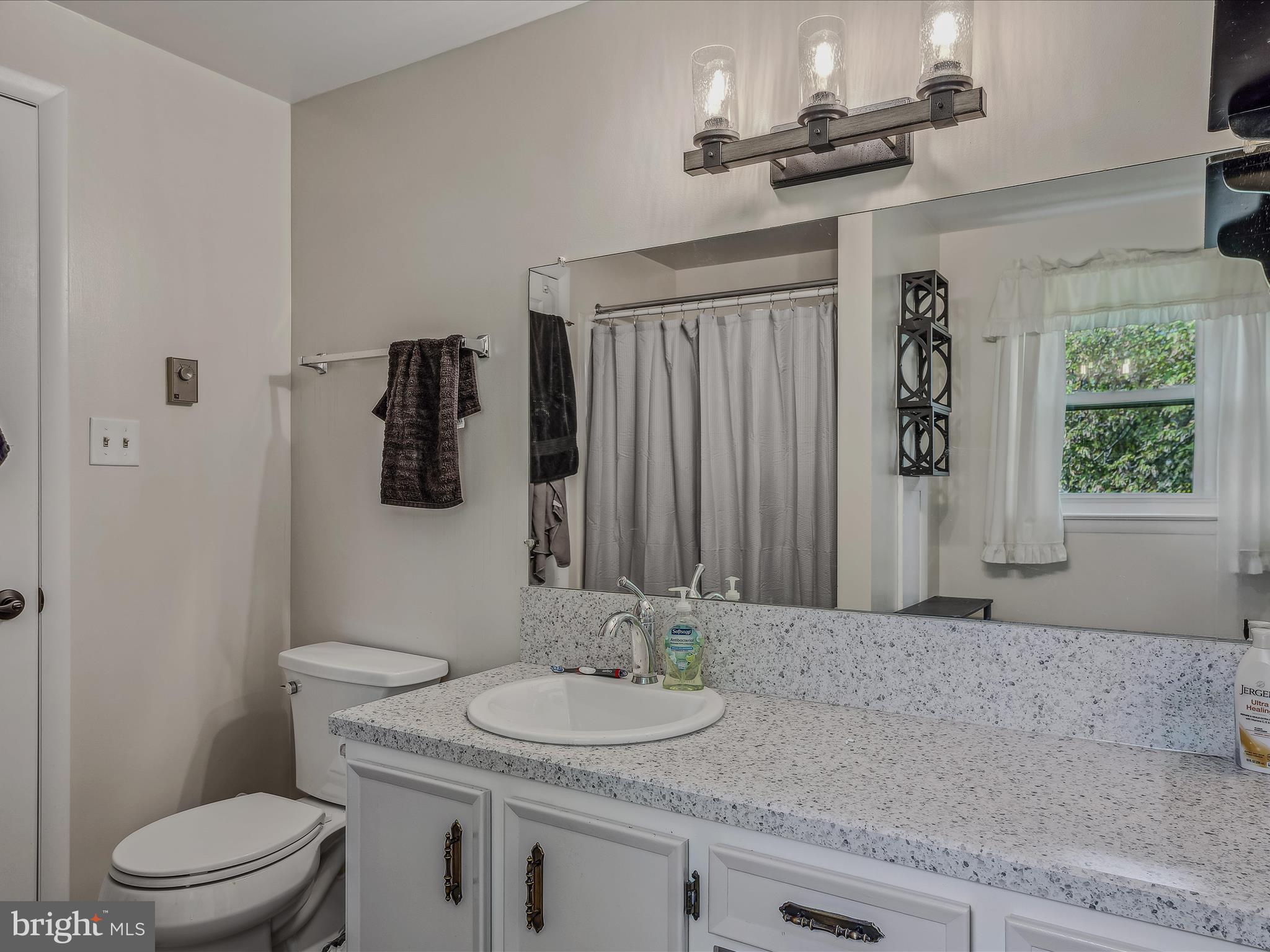 SPRING VALLEY - Residential