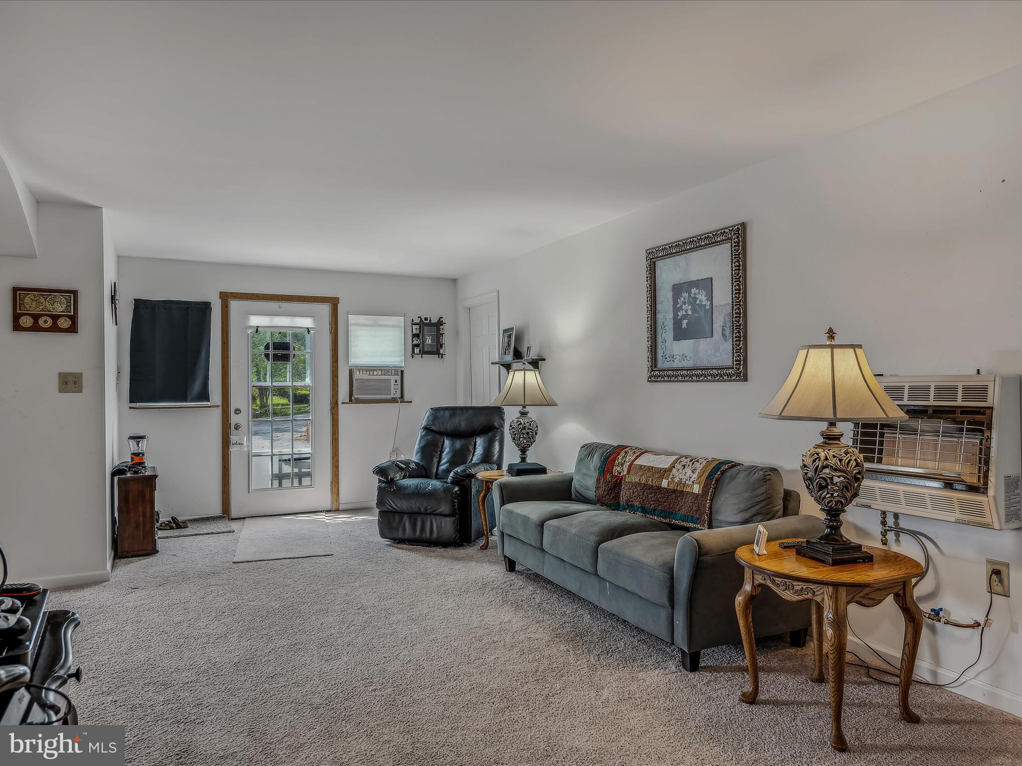 SPRING VALLEY - Residential