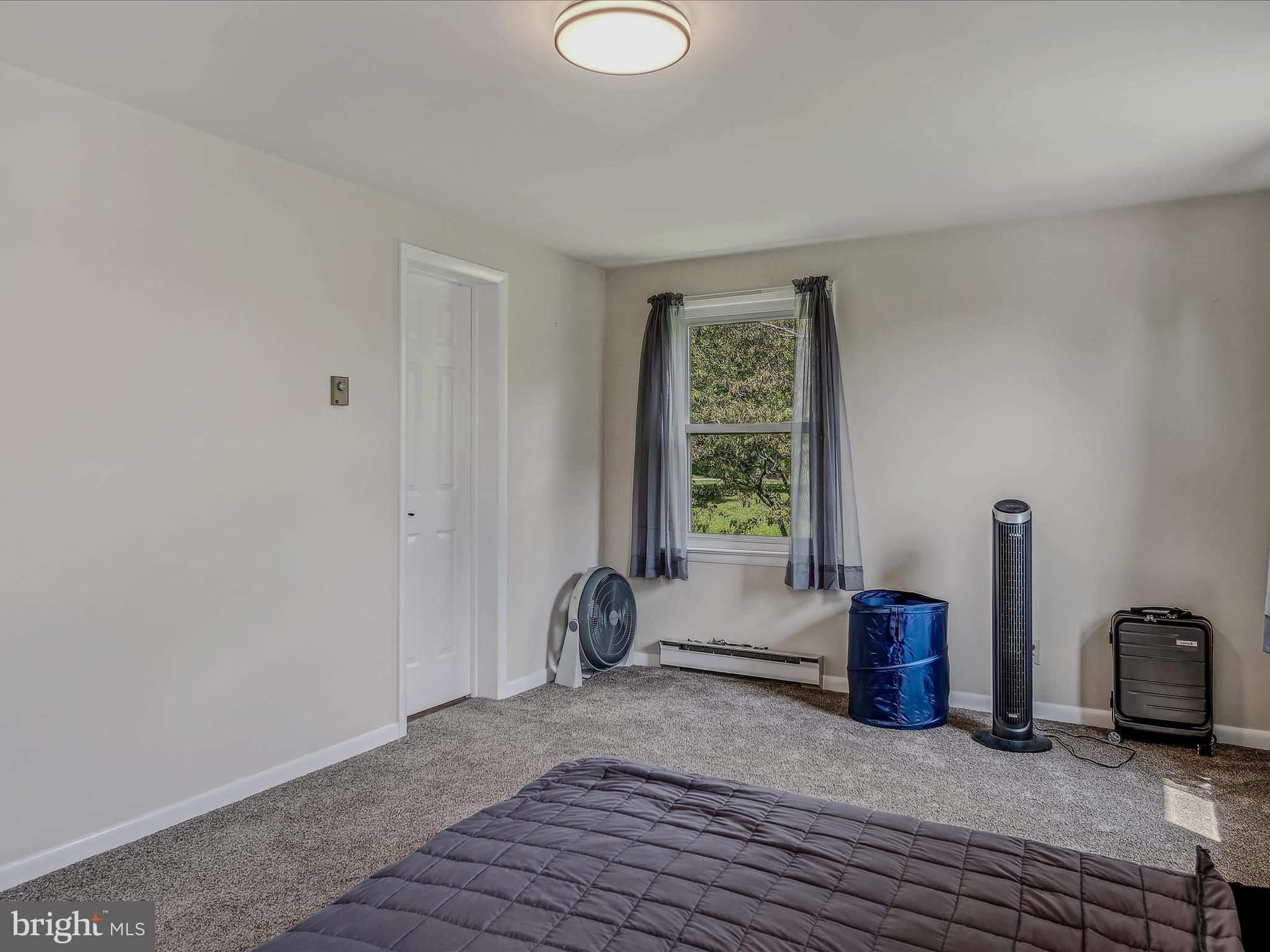 SPRING VALLEY - Residential