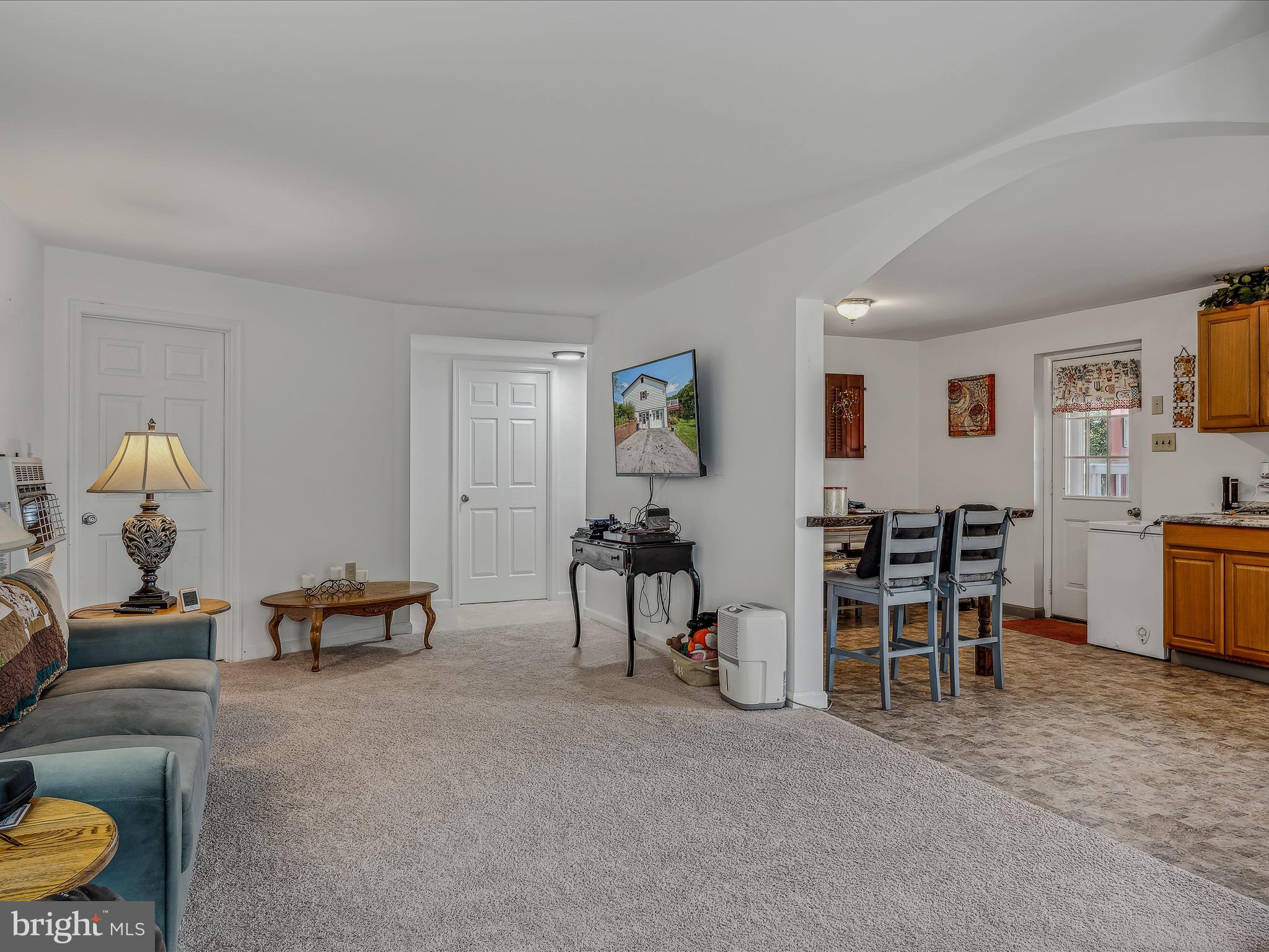 SPRING VALLEY - Residential