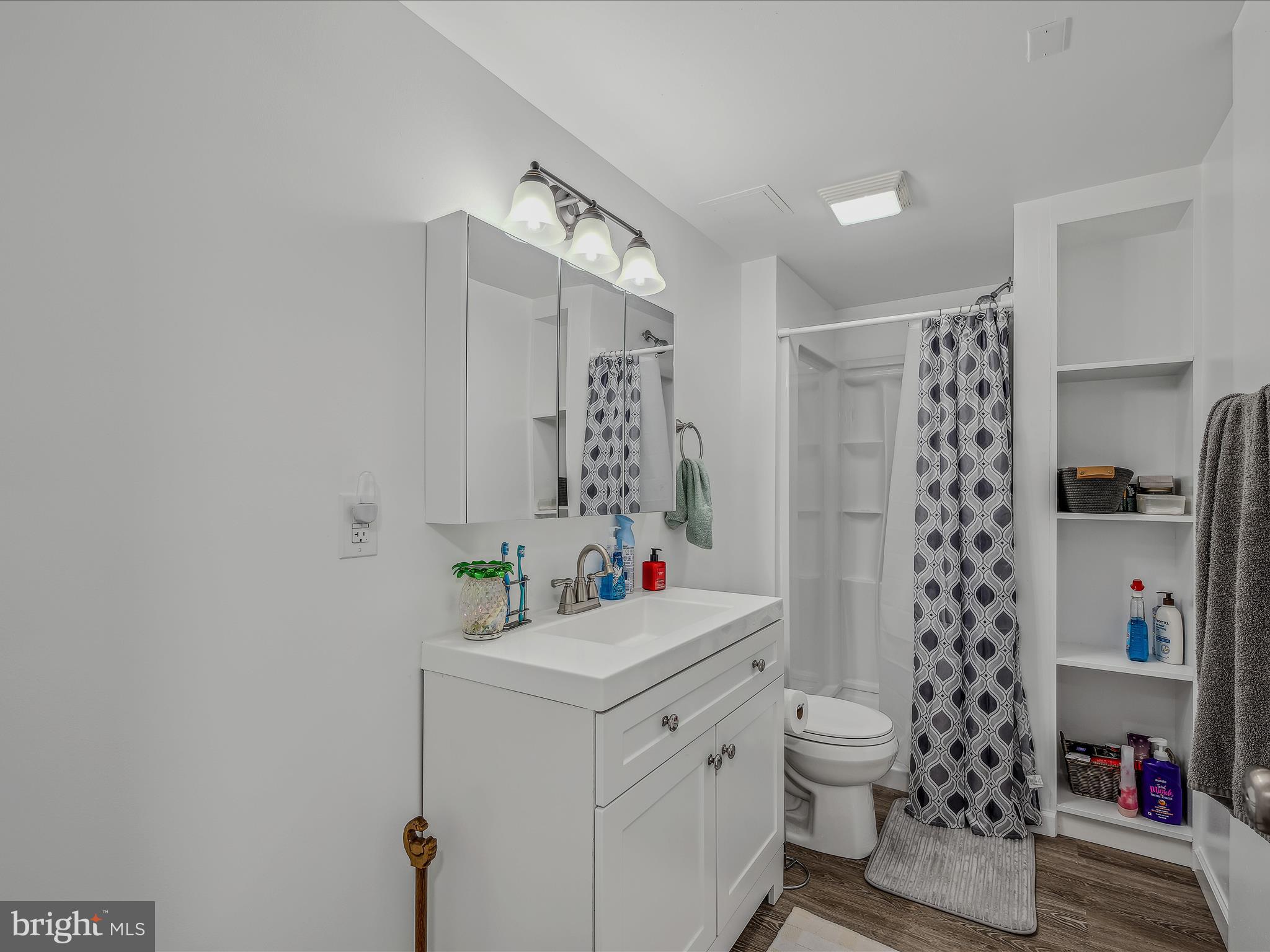 SPRING VALLEY - Residential