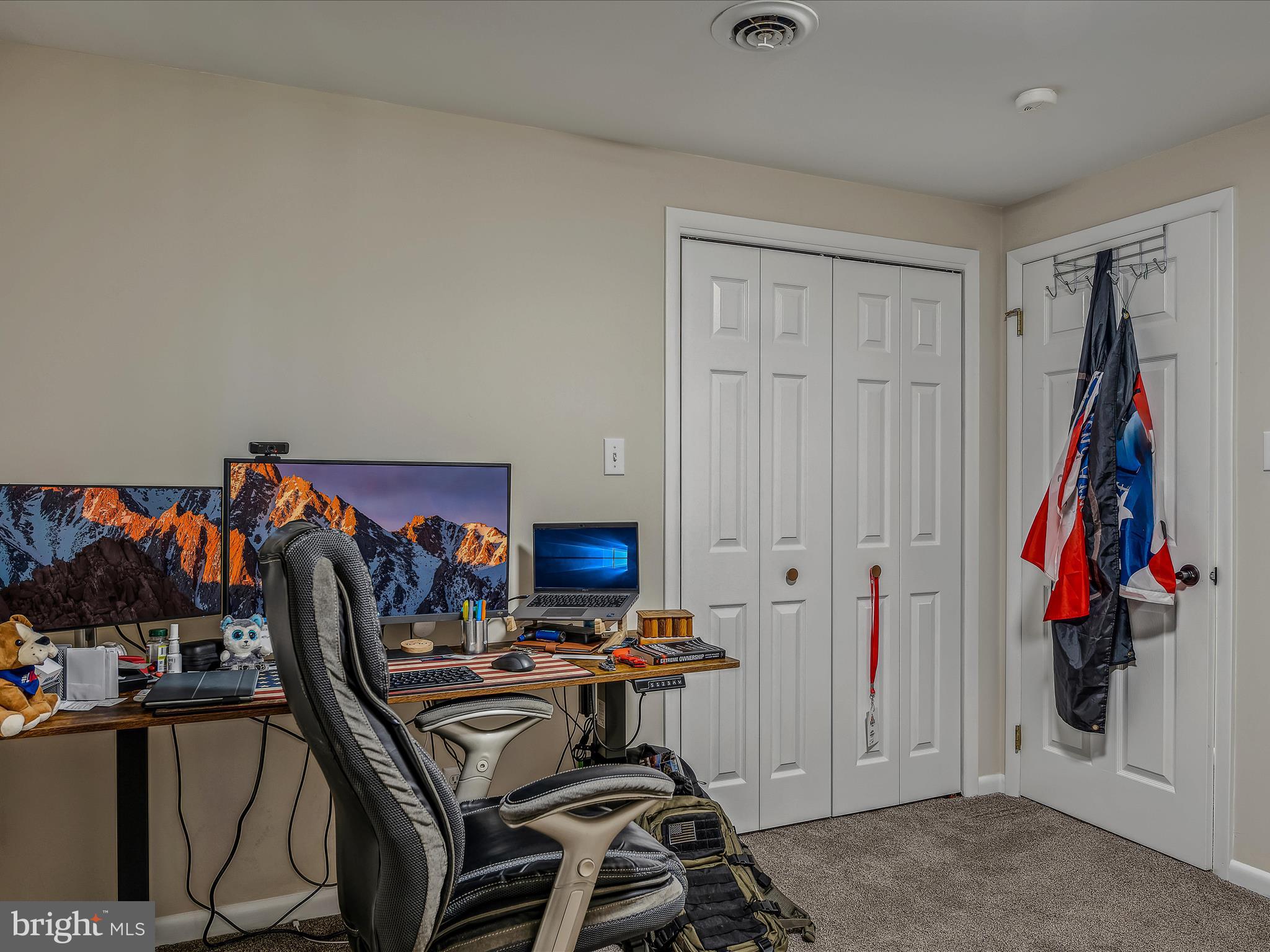 SPRING VALLEY - Residential