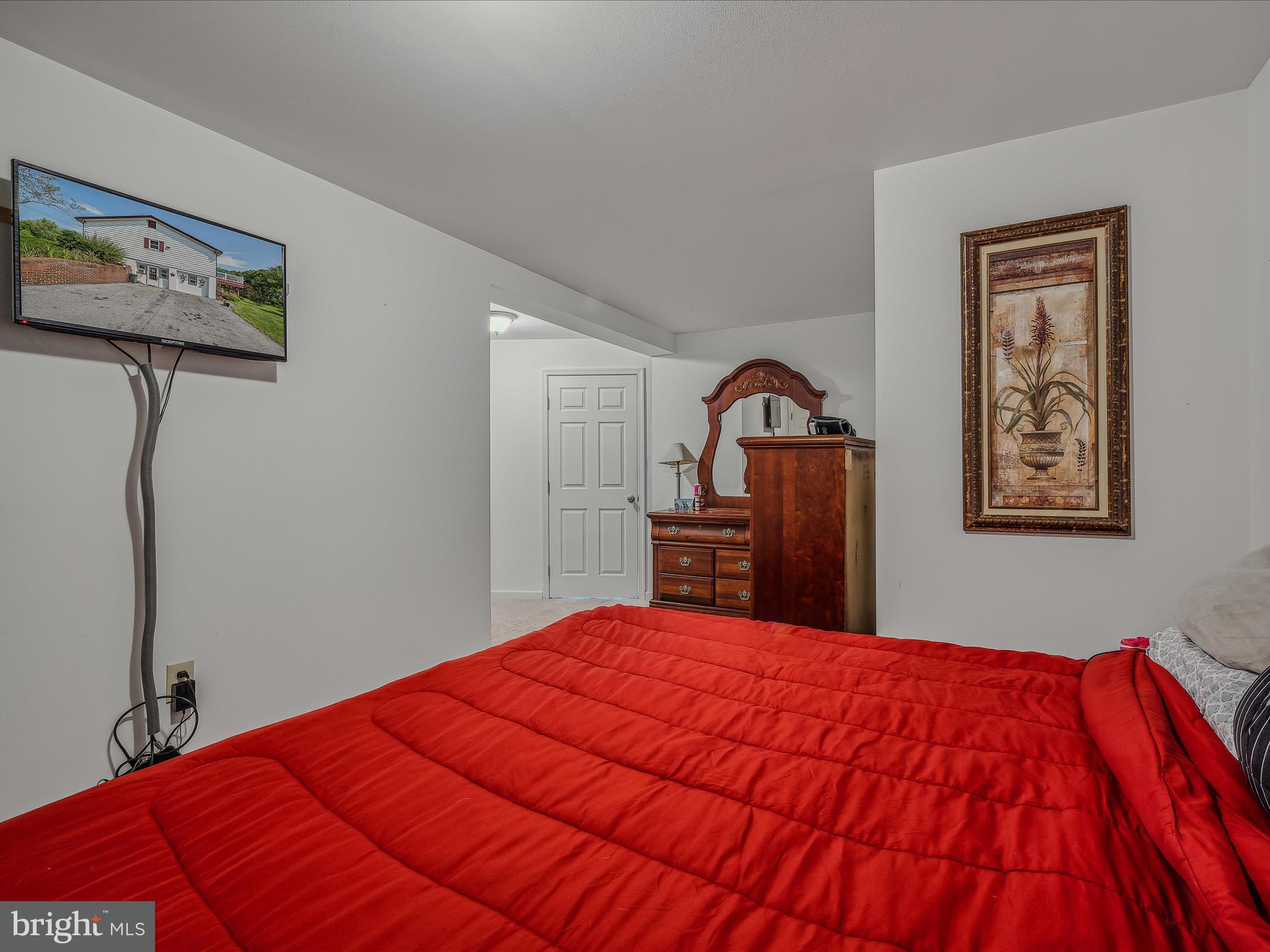 SPRING VALLEY - Residential